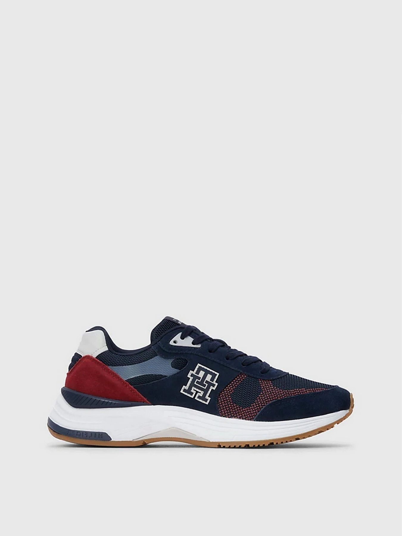 Кроссовки Tommy Hilfiger TH MODERN PREP MONOGRAM RUNNER модель FM0FM04629-DW5 Кроссовки Tommy Hilfiger TH MODERN PREP MONOGRAM RUNNER модель FM0FM04629-DW5 Фото