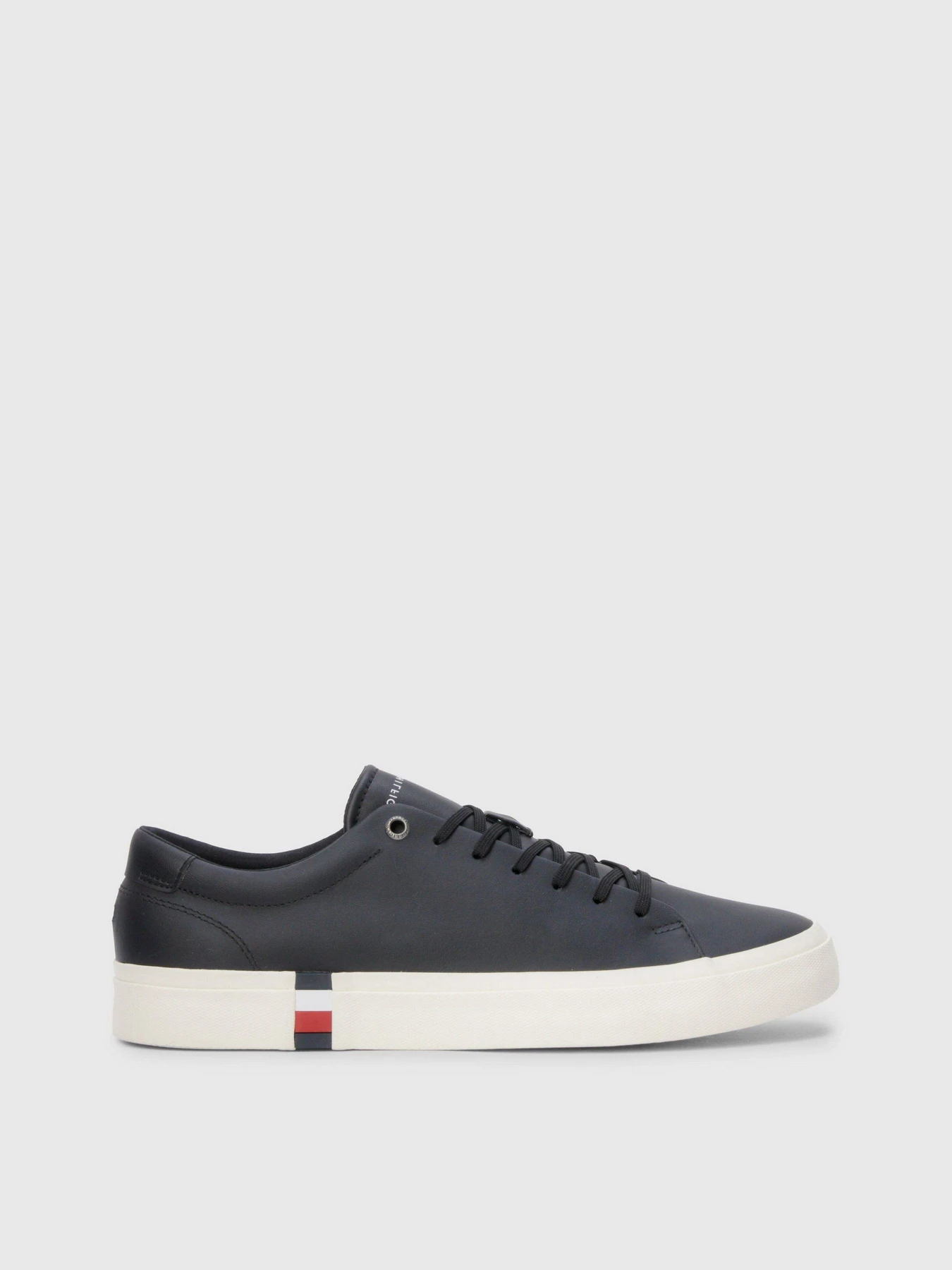 Кеды Tommy Hilfiger SIGNATURE модель FM0FM04589-BDS Кеды Tommy Hilfiger SIGNATURE модель FM0FM04589-BDS Фото