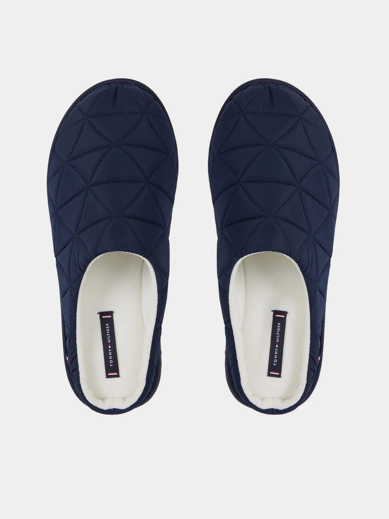Капці Tommy Hilfiger Nylon Home Slippers модель FM0FM04771-DW5 Капці Tommy Hilfiger Nylon Home Slippers модель FM0FM04771-DW5 Фото