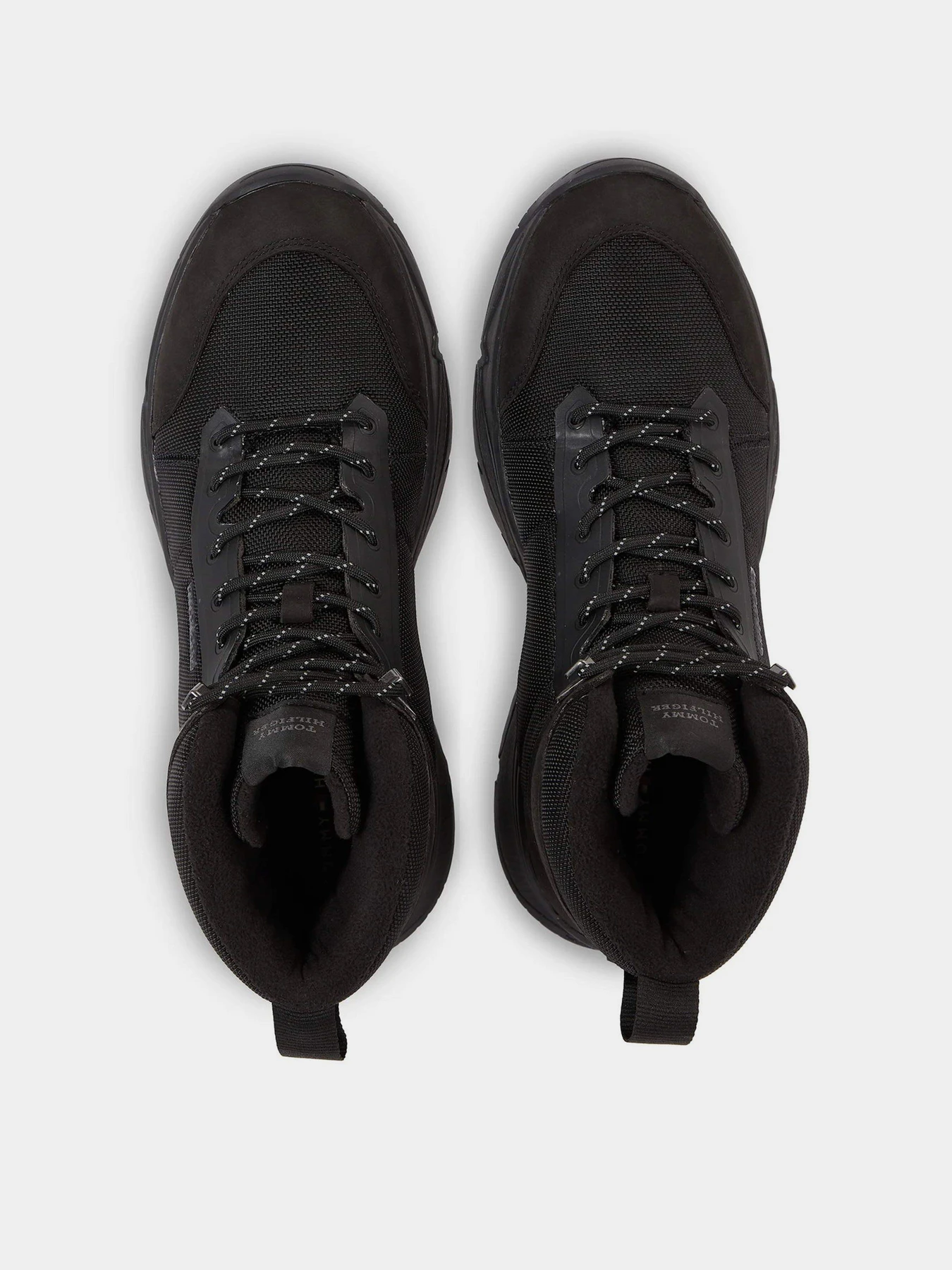 Ботинки и сапоги Tommy Hilfiger Outdoor Snk Boot Lth Cordura модель FM0FM04838-0GQ Ботинки и сапоги Tommy Hilfiger Outdoor Snk Boot Lth Cordura модель FM0FM04838-0GQ Фото