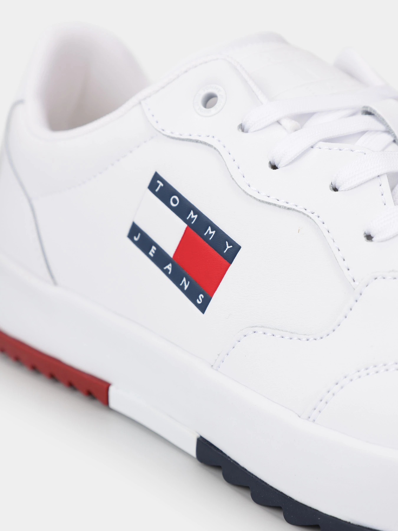 Кросівки Tommy Hilfiger модель EM0EM01397-YBS Кросівки Tommy Hilfiger модель EM0EM01397-YBS Фото