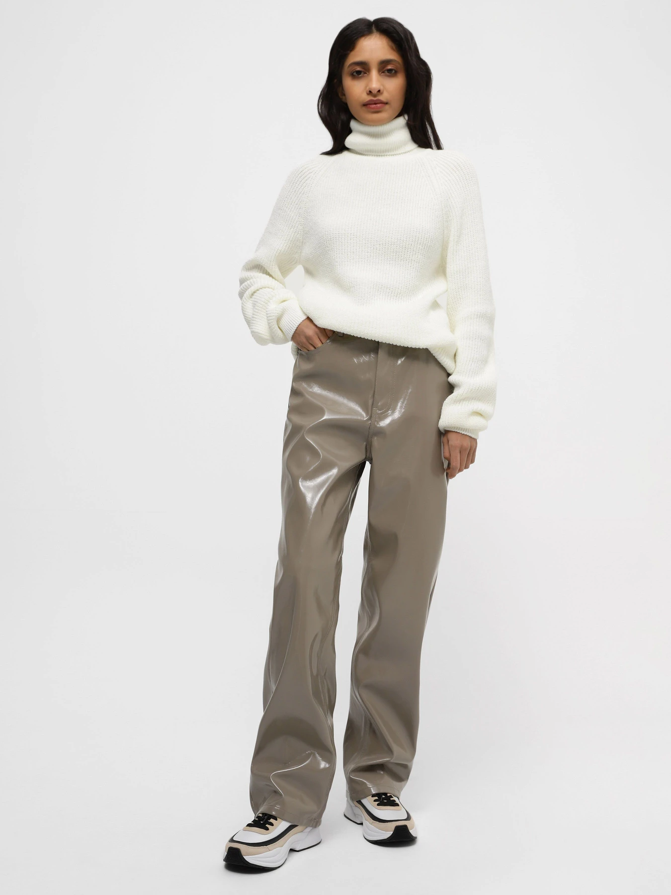 Кросівки Tommy Hilfiger модель FW0FW07705-AES Кросівки Tommy Hilfiger модель FW0FW07705-AES Фото
