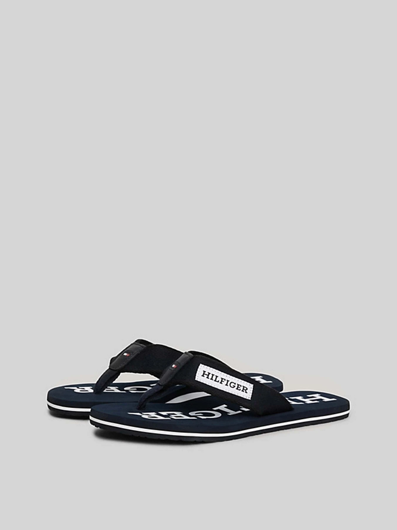 Шльопанці Tommy Hilfiger модель FM0FM05024-DW5 Шльопанці Tommy Hilfiger модель FM0FM05024-DW5 Фото