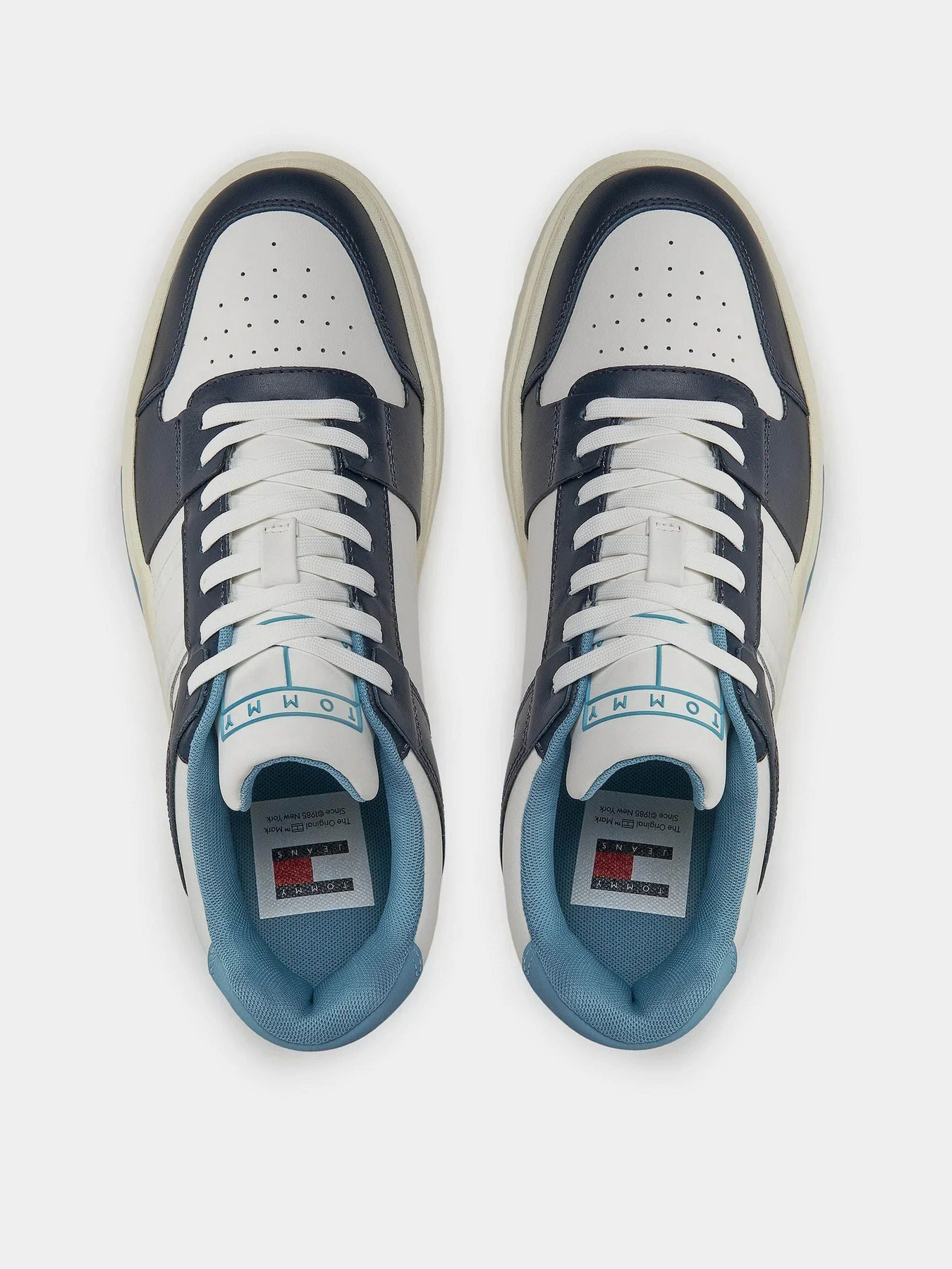 Кросівки Tommy Hilfiger модель EM0EM01283-C1G Кросівки Tommy Hilfiger модель EM0EM01283-C1G Фото