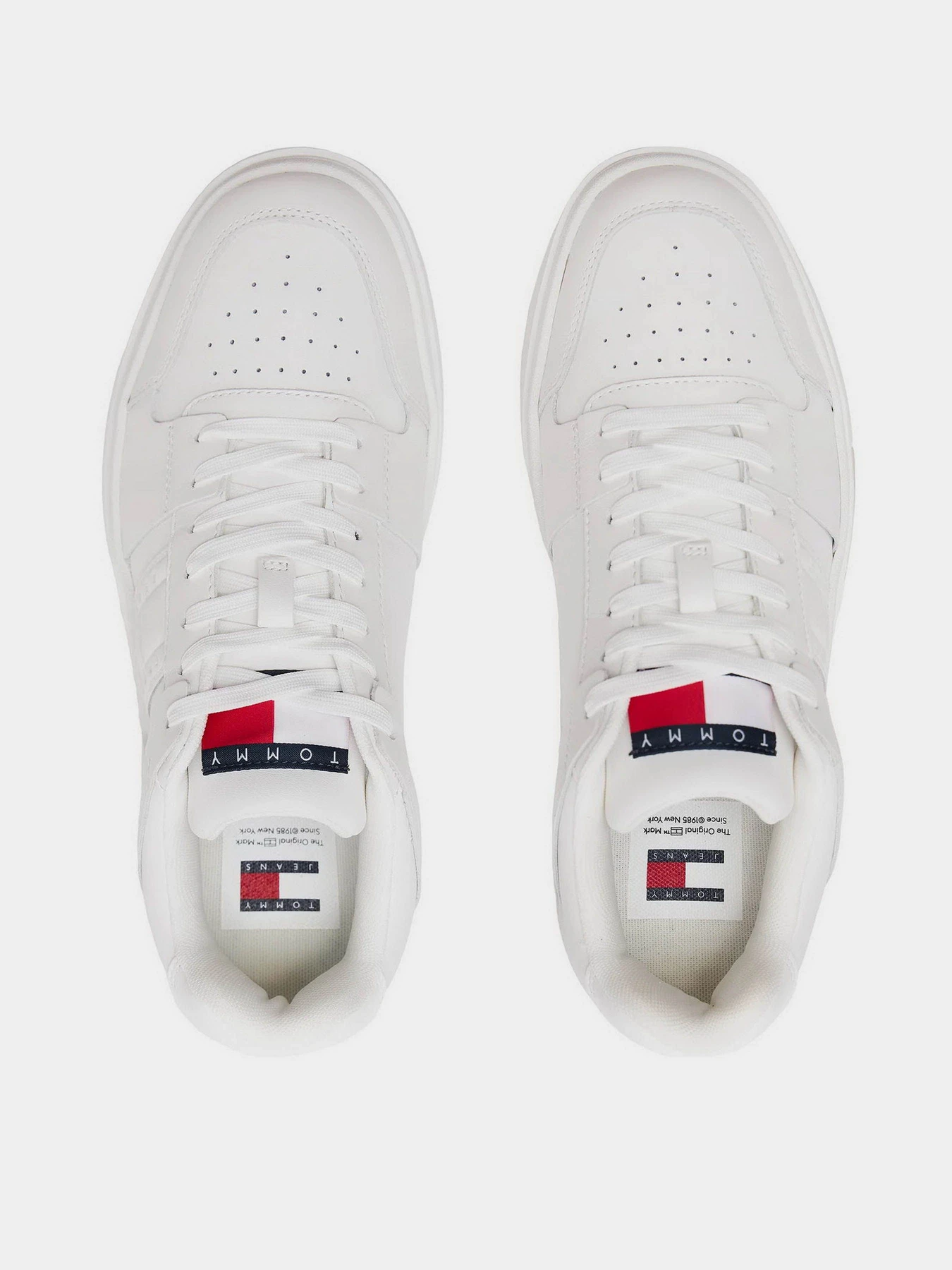 Кросівки Tommy Hilfiger модель EM0EM01283-TCR Кросівки Tommy Hilfiger модель EM0EM01283-TCR Фото