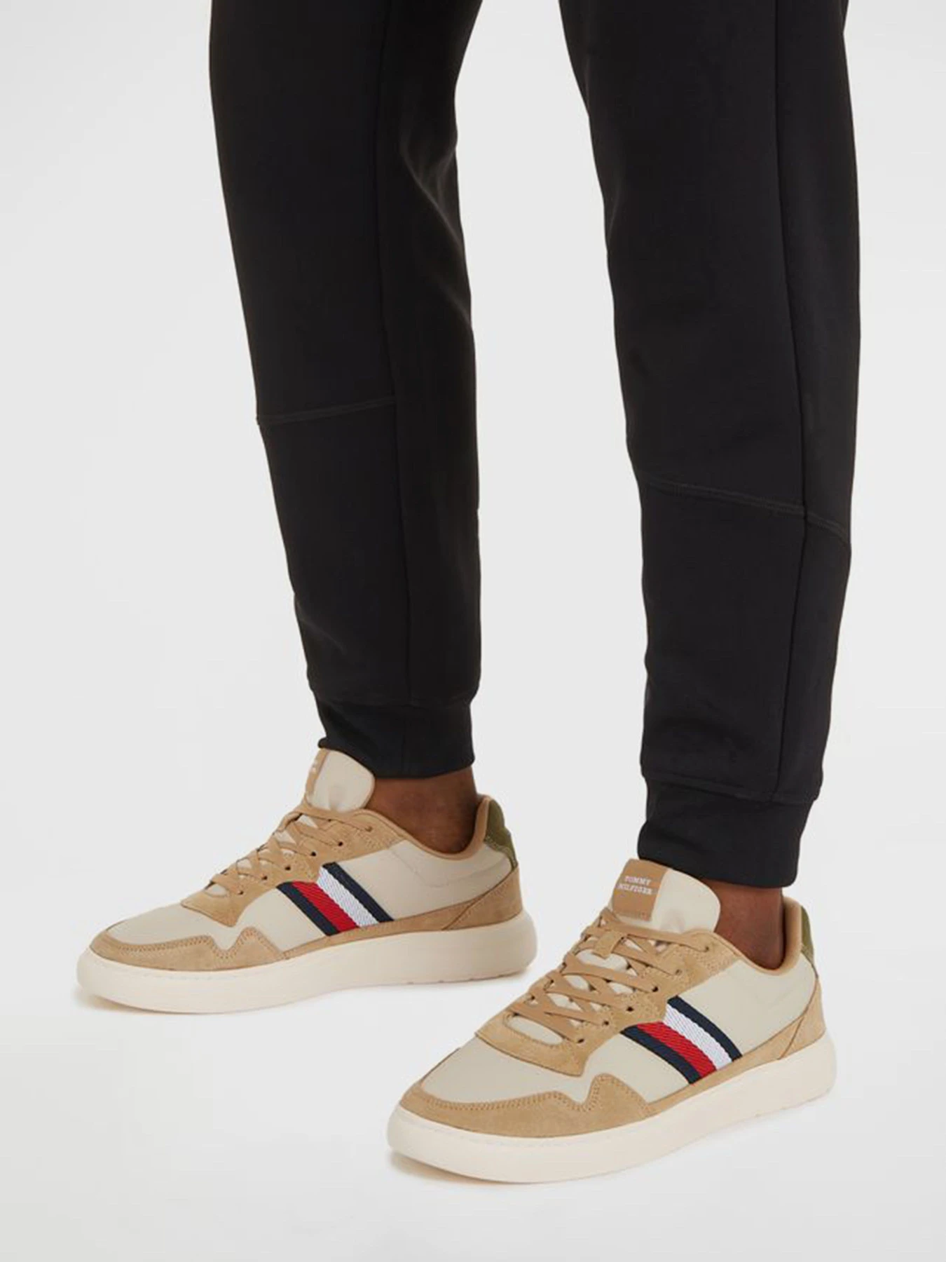 Кроссовки Tommy Hilfiger модель FM0FM04962-RBL Фото