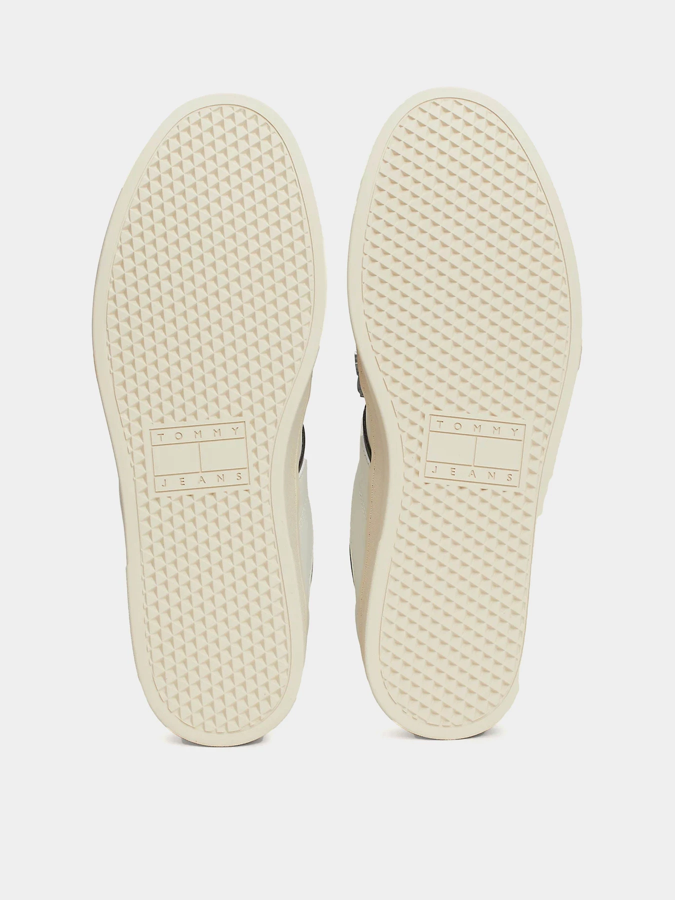Кеди Tommy Hilfiger модель EM0EM01462-YBI Кеди Tommy Hilfiger модель EM0EM01462-YBI Фото