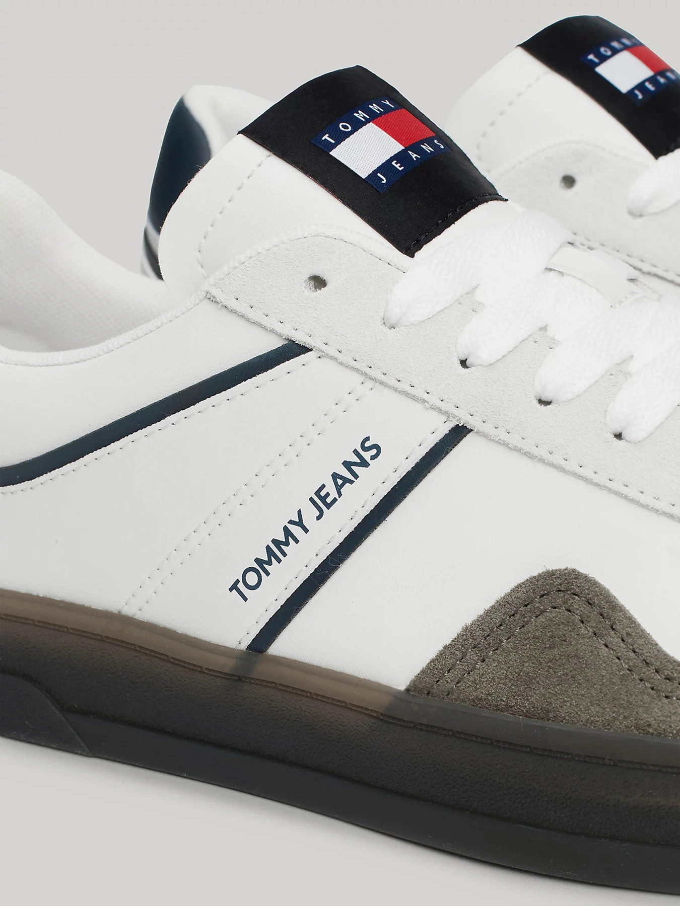 Кеди Tommy Hilfiger модель EM0EM01462-YBL Кеди Tommy Hilfiger модель EM0EM01462-YBL Фото