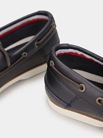 Слипоны и мокасины Tommy Hilfiger модель FM0FM05569-DW5 Фото