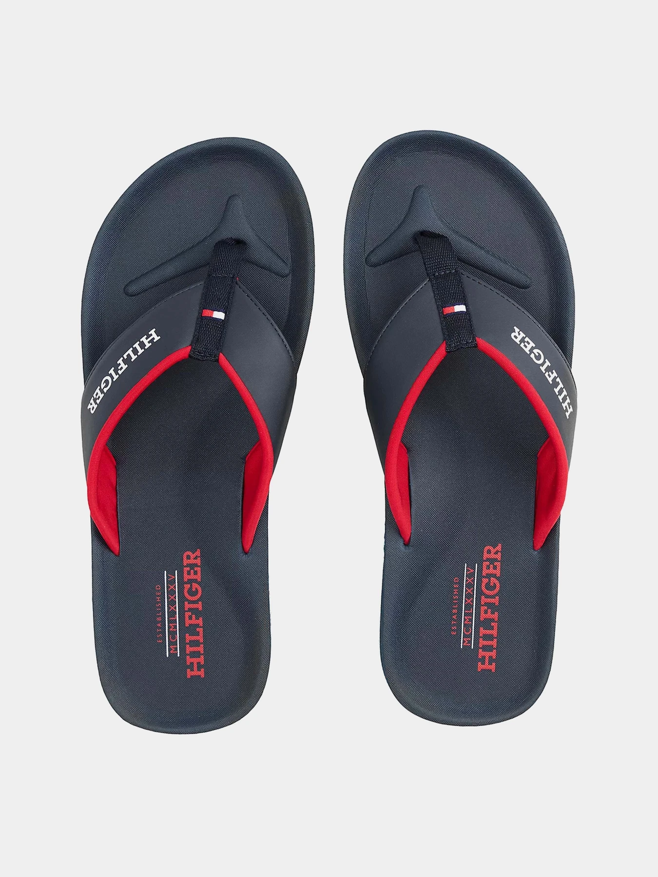 Шлёпанцы Tommy Hilfiger модель FM0FM05440-DW5 Шлёпанцы Tommy Hilfiger модель FM0FM05440-DW5 Фото