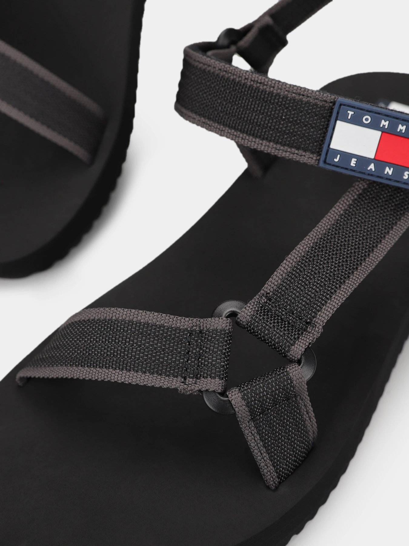 Сандалии Tommy Hilfiger модель EM0EM01563-BDS Фото