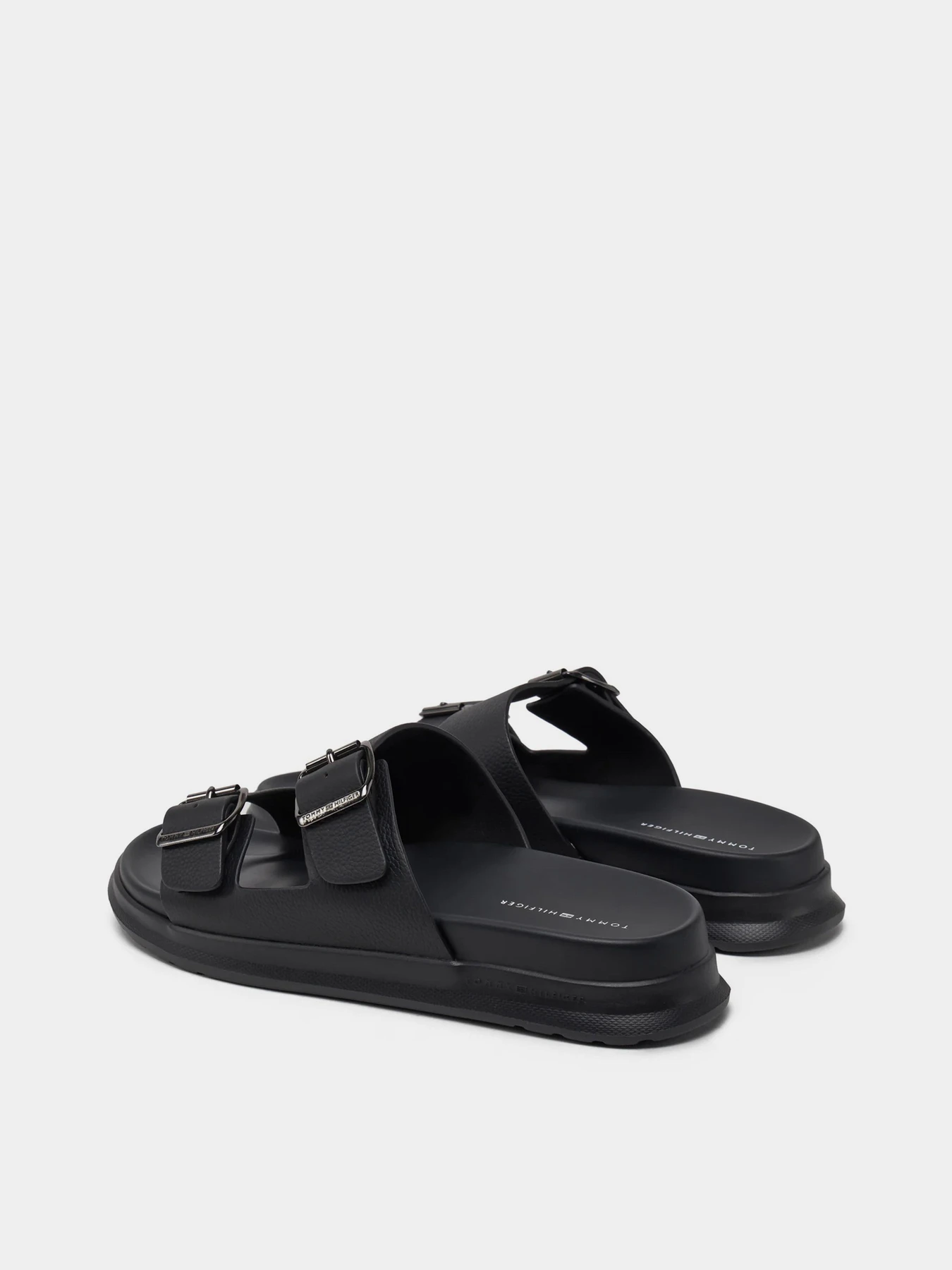 Шлёпанцы Tommy Hilfiger модель FM0FM05414-BDS Шлёпанцы Tommy Hilfiger модель FM0FM05414-BDS Фото