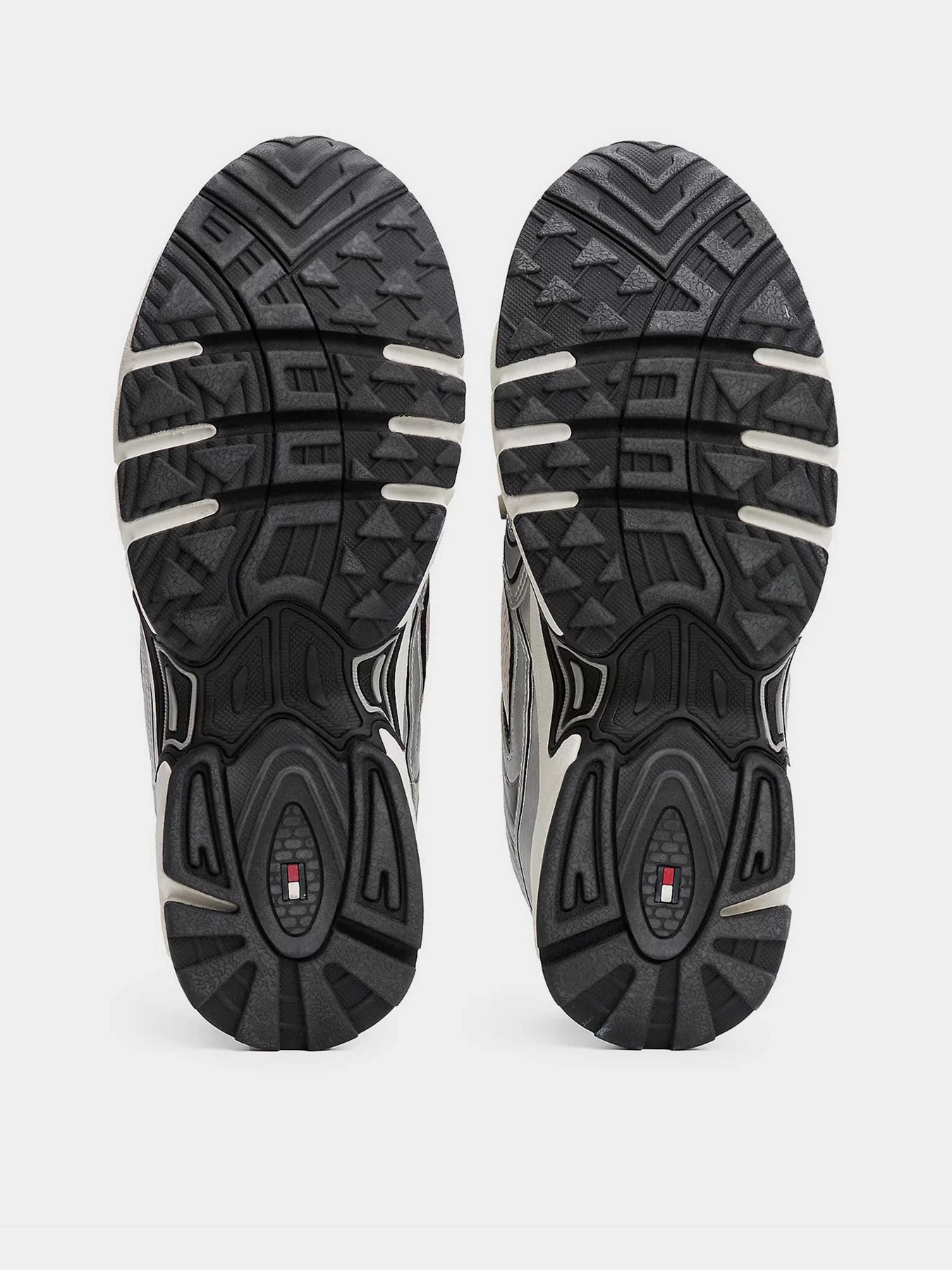 Кроссовки Tommy Hilfiger модель EM0EM01572-BDS Кроссовки Tommy Hilfiger модель EM0EM01572-BDS Фото