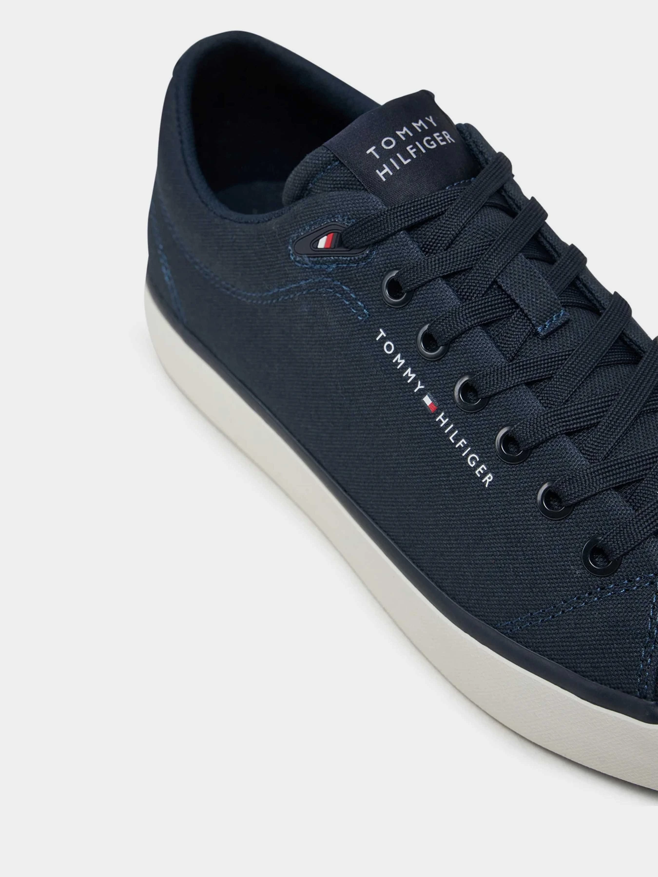 Кеды Tommy Hilfiger модель FM0FM05396-DW5 Кеды Tommy Hilfiger модель FM0FM05396-DW5 Фото