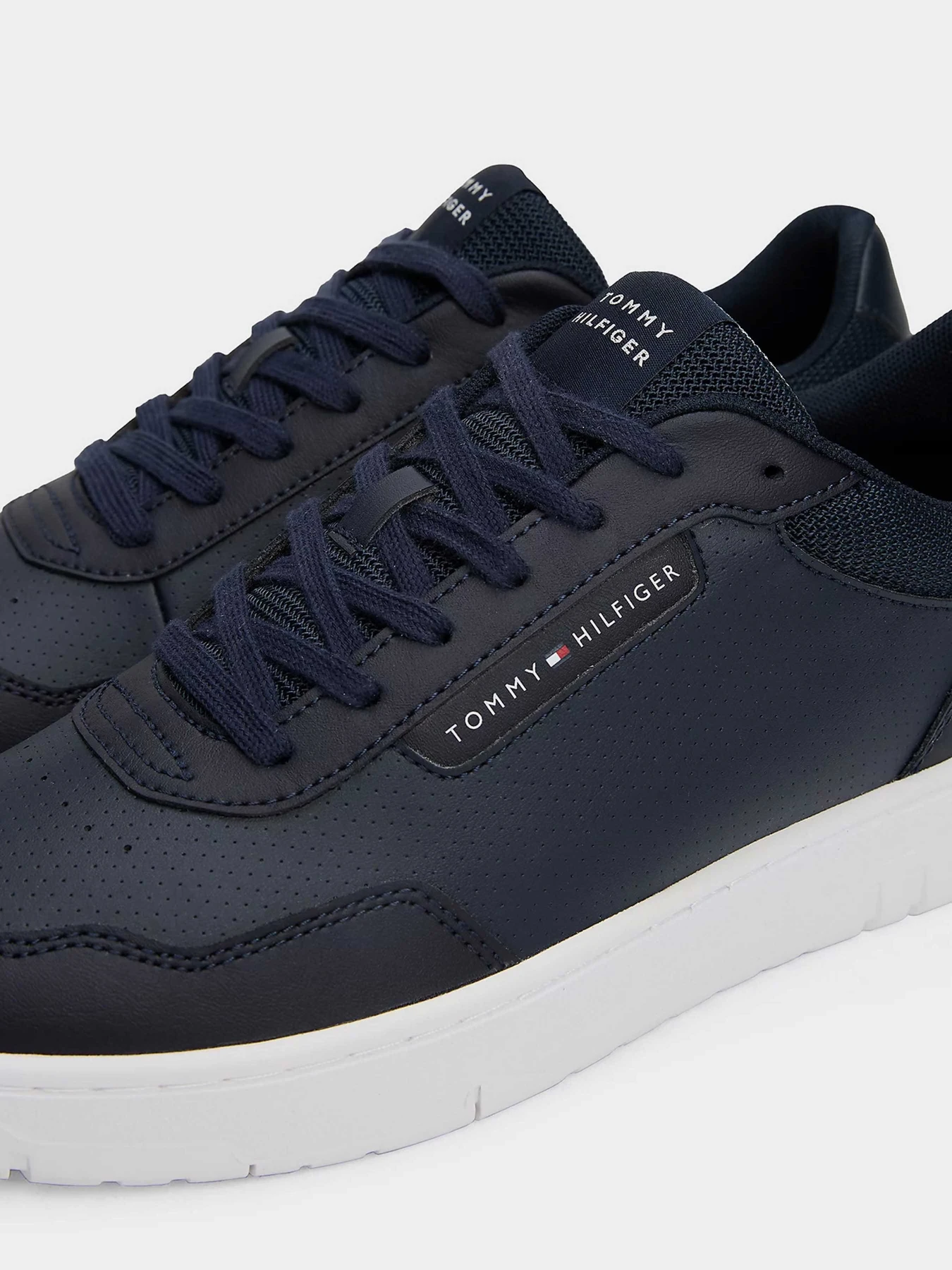 Кеди Tommy Hilfiger модель FM0FM05466-DW5 Фото