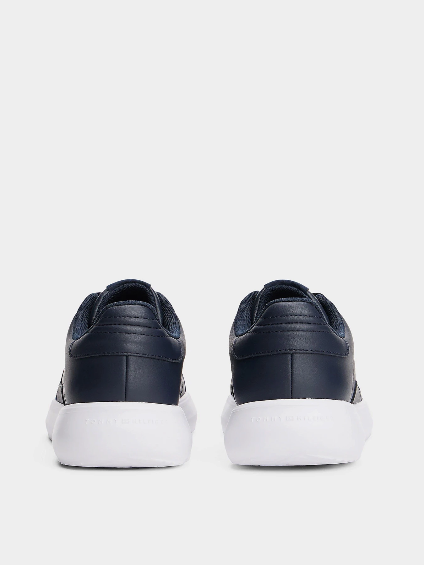 Кросівки Tommy Hilfiger модель FM0FM05529-DW5 Фото