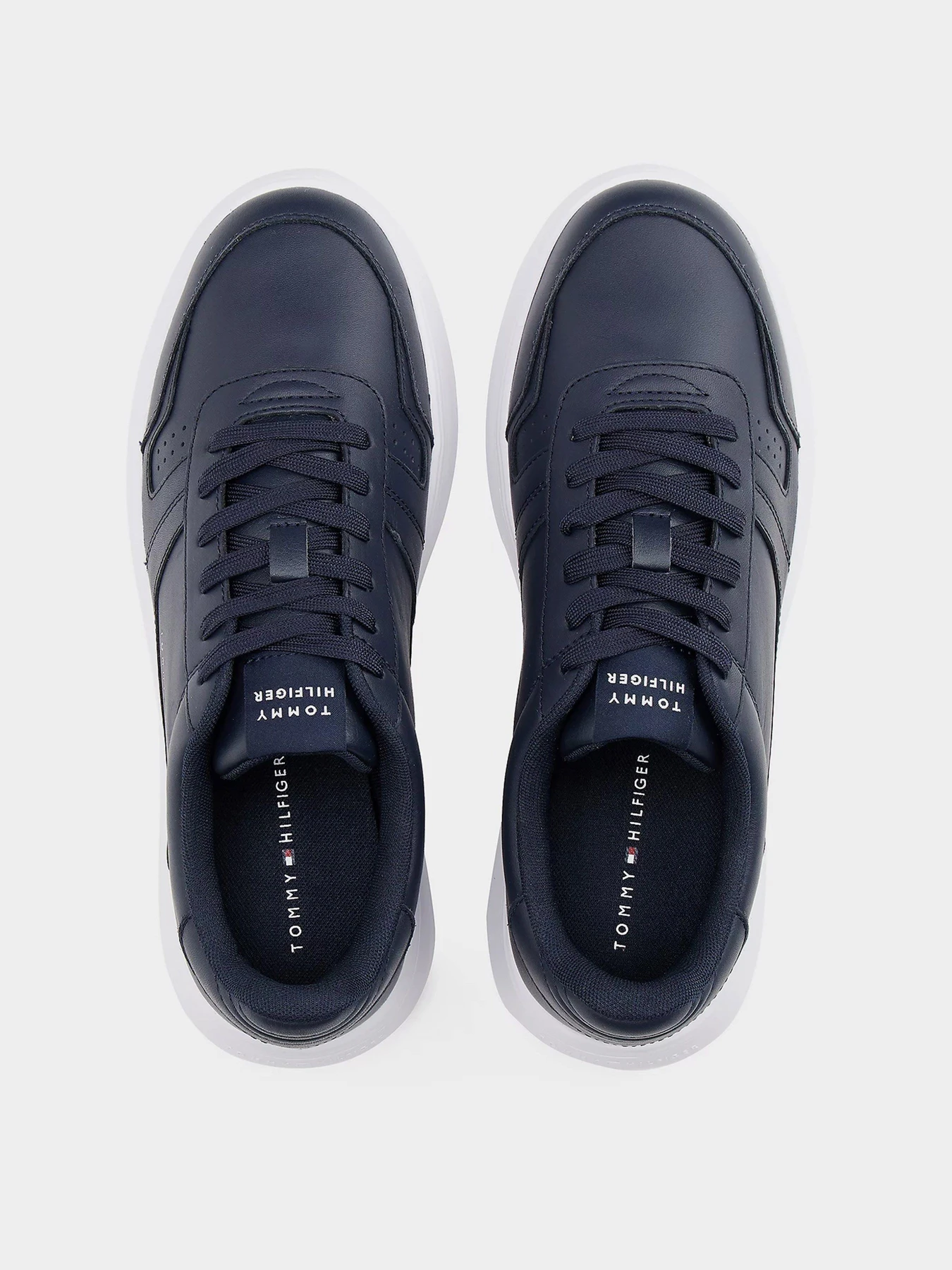 Кросівки Tommy Hilfiger модель FM0FM05529-DW5 Фото