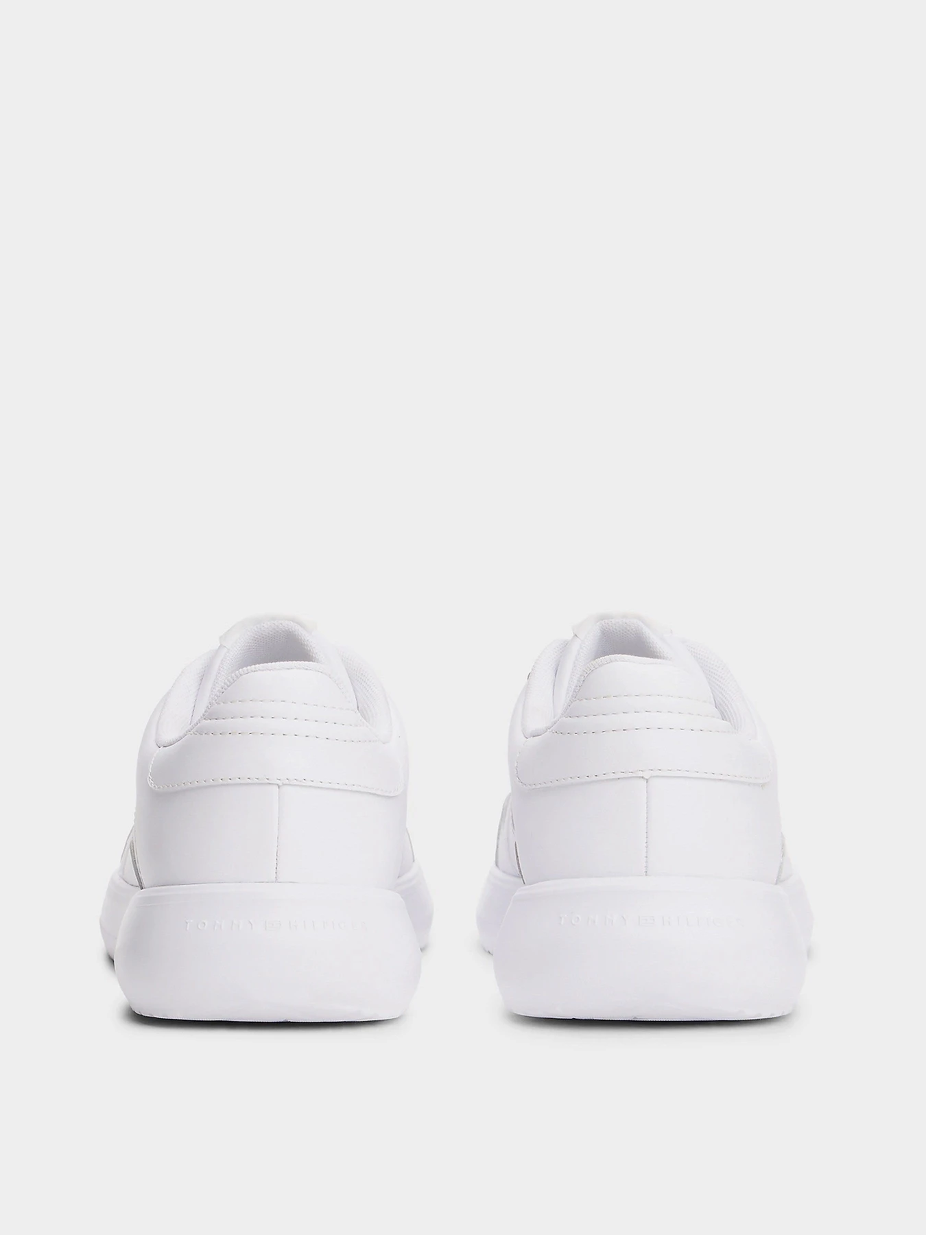 Кроссовки Tommy Hilfiger модель FM0FM05529-YBS Кроссовки Tommy Hilfiger модель FM0FM05529-YBS Фото