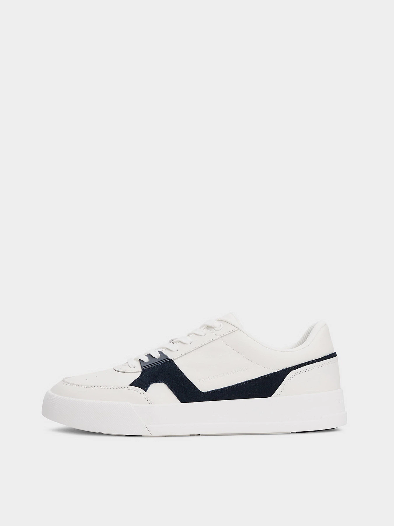 Кросівки Tommy Hilfiger модель FM0FM05551-0K4 Фото