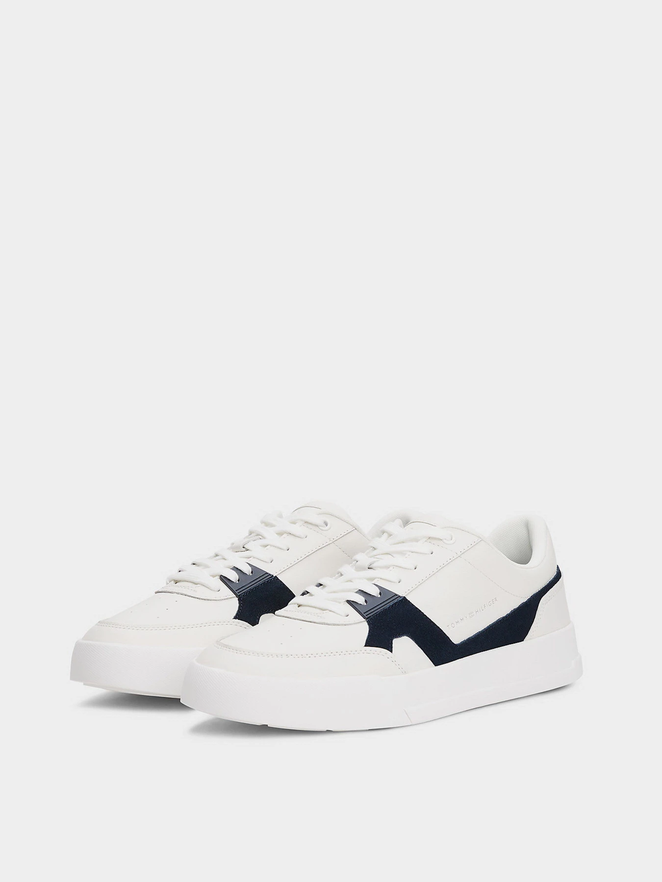 Кросівки Tommy Hilfiger модель FM0FM05551-0K4 Фото