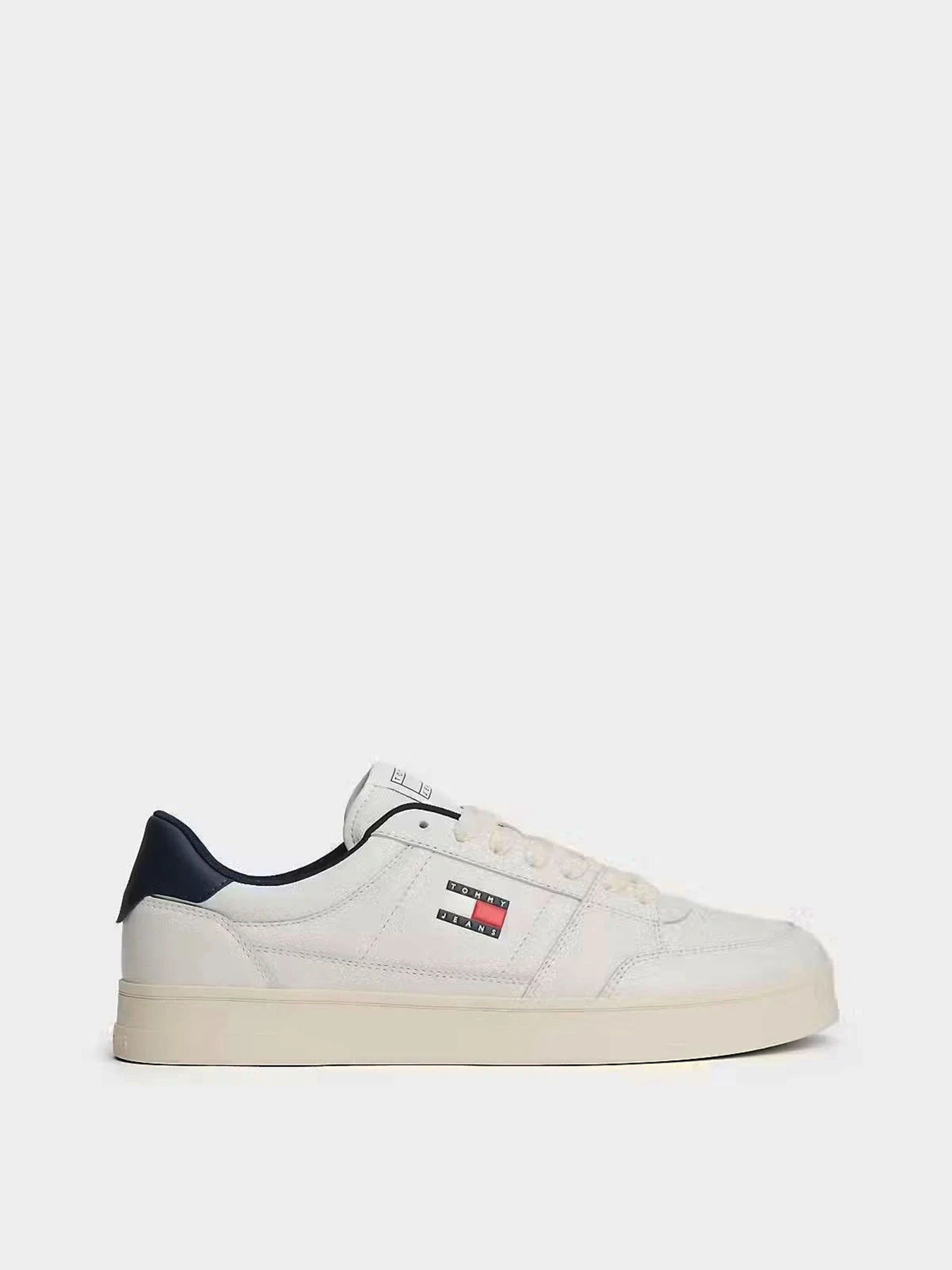Кеды Tommy Hilfiger TJM THE GREENWICH NEW ESS модель EM0EM01574-0LG Кеды Tommy Hilfiger TJM THE GREENWICH NEW ESS модель EM0EM01574-0LG Фото