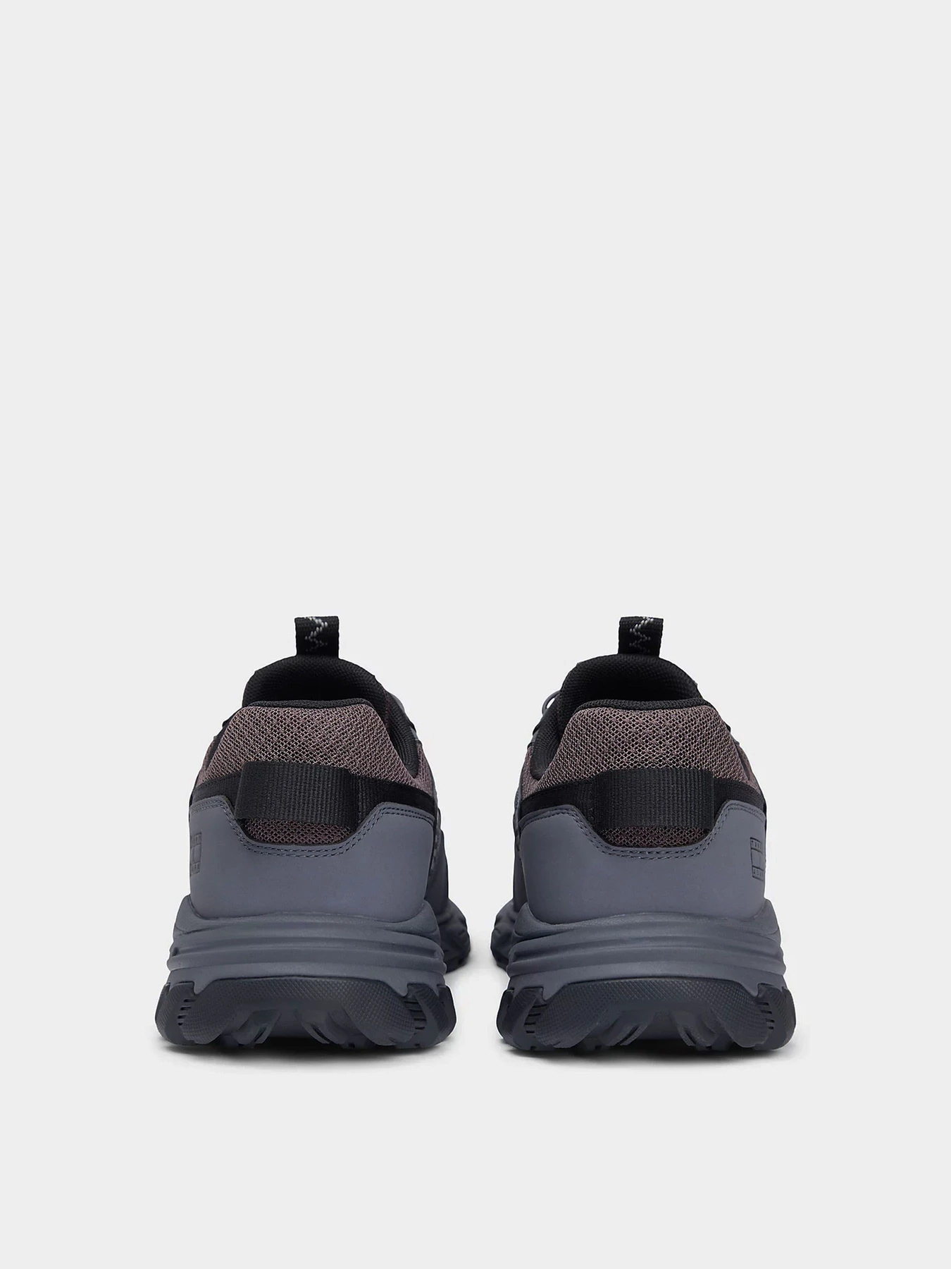Кросівки Tommy Hilfiger TJM OUTDOOR RUNNER модель EM0EM01667-0GQ Фото