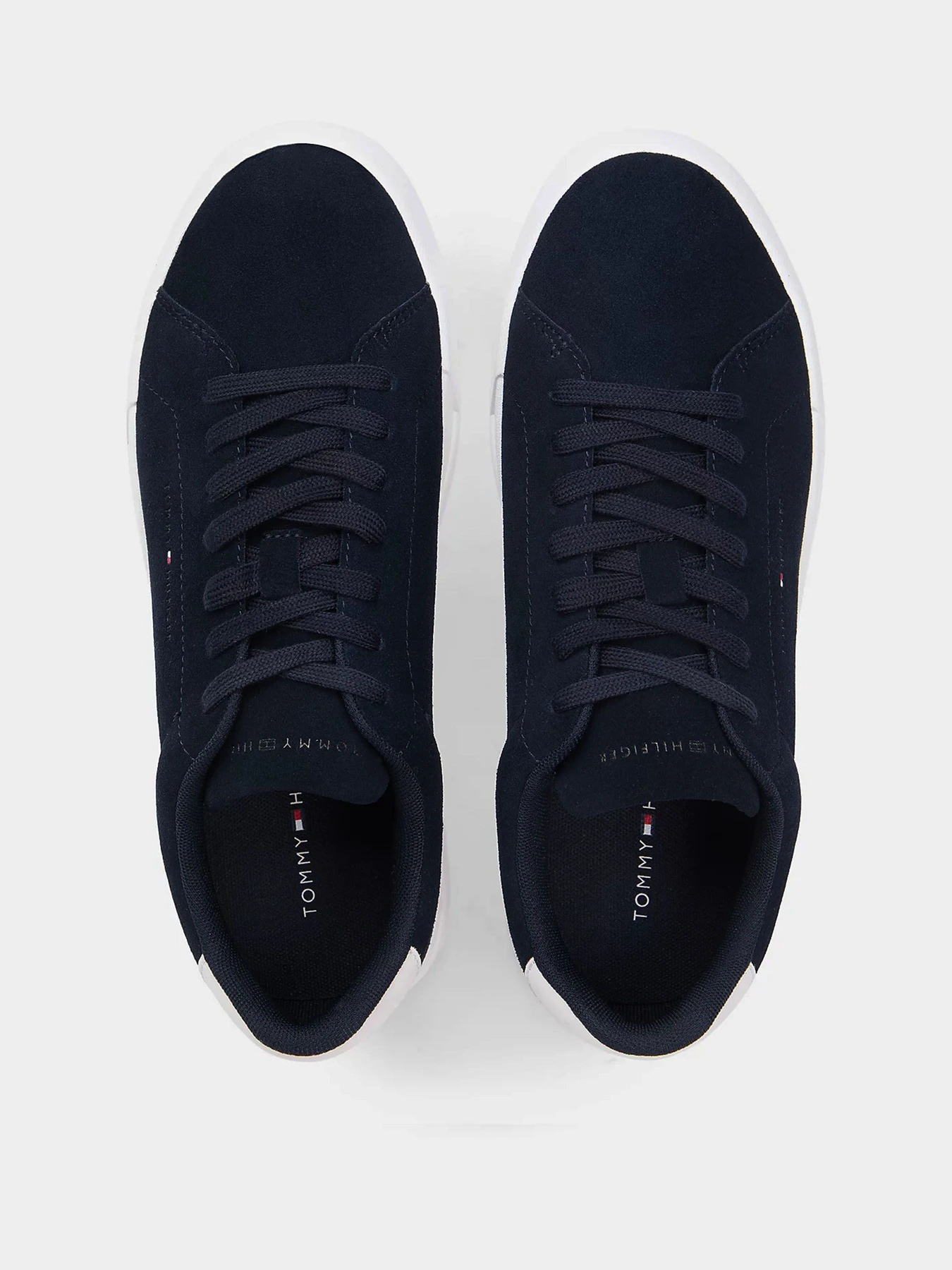 Кеды Tommy Hilfiger TH COURT CORE SUEDE модель FM0FM05716-DW5 Кеды Tommy Hilfiger TH COURT CORE SUEDE модель FM0FM05716-DW5 Фото