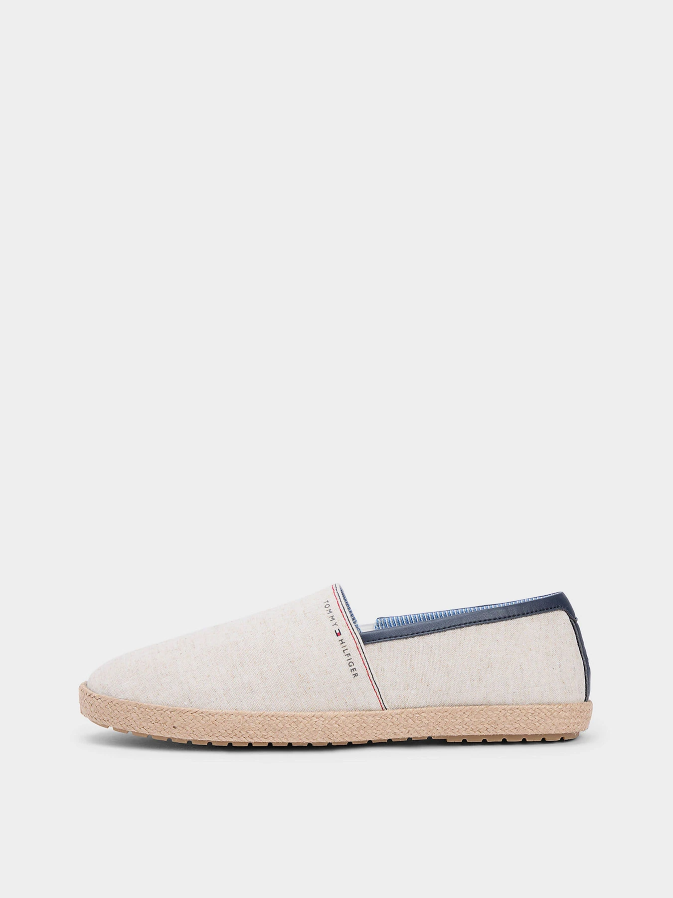 Слипоны и мокасины Tommy Hilfiger HILFIGER CHAMBRAY ESPADRILLE модель FM0FM05793-YBL Слипоны и мокасины Tommy Hilfiger HILFIGER CHAMBRAY ESPADRILLE модель FM0FM05793-YBL Фото
