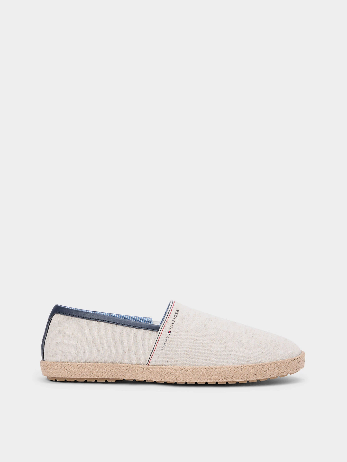 Слипоны и мокасины Tommy Hilfiger HILFIGER CHAMBRAY ESPADRILLE модель FM0FM05793-YBL Слипоны и мокасины Tommy Hilfiger HILFIGER CHAMBRAY ESPADRILLE модель FM0FM05793-YBL Фото