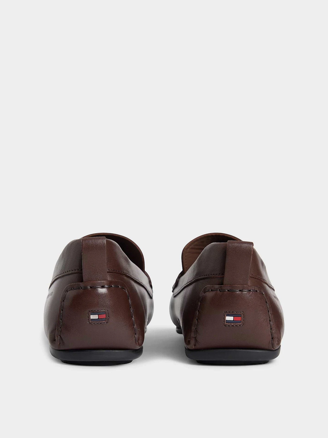 Слипоны и мокасины Tommy Hilfiger HILFIGER COIN LTH DRIVER модель FM0FM05925-GV0 Слипоны и мокасины Tommy Hilfiger HILFIGER COIN LTH DRIVER модель FM0FM05925-GV0 Фото