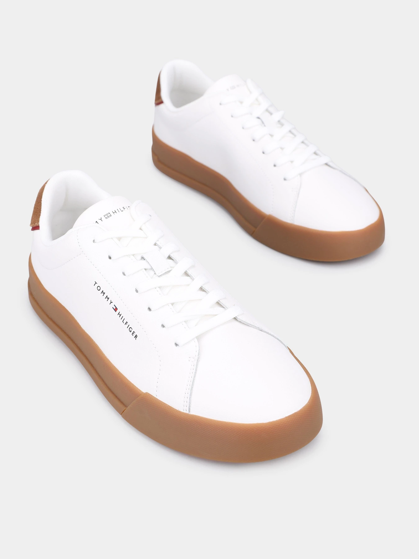 Кеды Tommy Hilfiger TH COURT LTH DETAIL ESS модель FM0FM05367-0LF Кеды Tommy Hilfiger TH COURT LTH DETAIL ESS модель FM0FM05367-0LF Фото