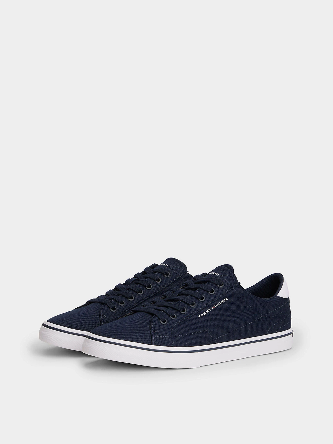 Кеды Tommy Hilfiger VULC CORE LONG LACE модель FM0FM05688-DW5 Кеды Tommy Hilfiger VULC CORE LONG LACE модель FM0FM05688-DW5 Фото
