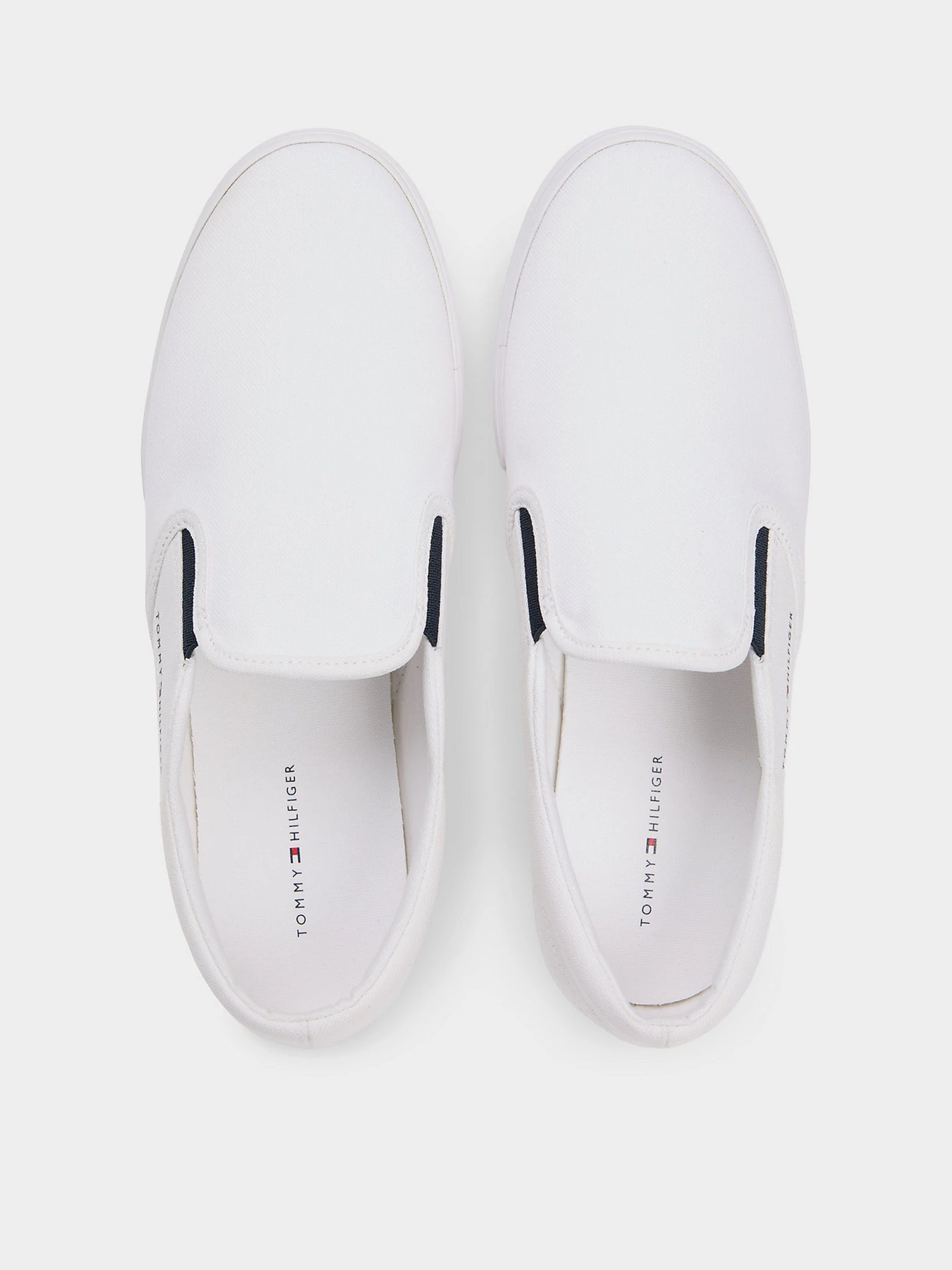 Слипоны и мокасины Tommy Hilfiger VULC CORE SLIP ON модель FM0FM05689-YBS Слипоны и мокасины Tommy Hilfiger VULC CORE SLIP ON модель FM0FM05689-YBS Фото
