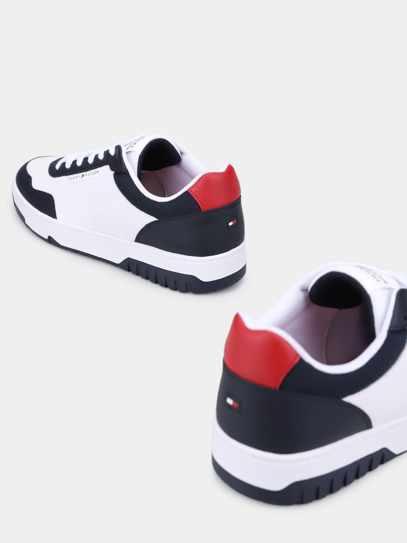 Кеды Tommy Hilfiger BASKET CORE LITE LTH BLOCK модель FM0FM05713-DW5 Кеды Tommy Hilfiger BASKET CORE LITE LTH BLOCK модель FM0FM05713-DW5 Фото