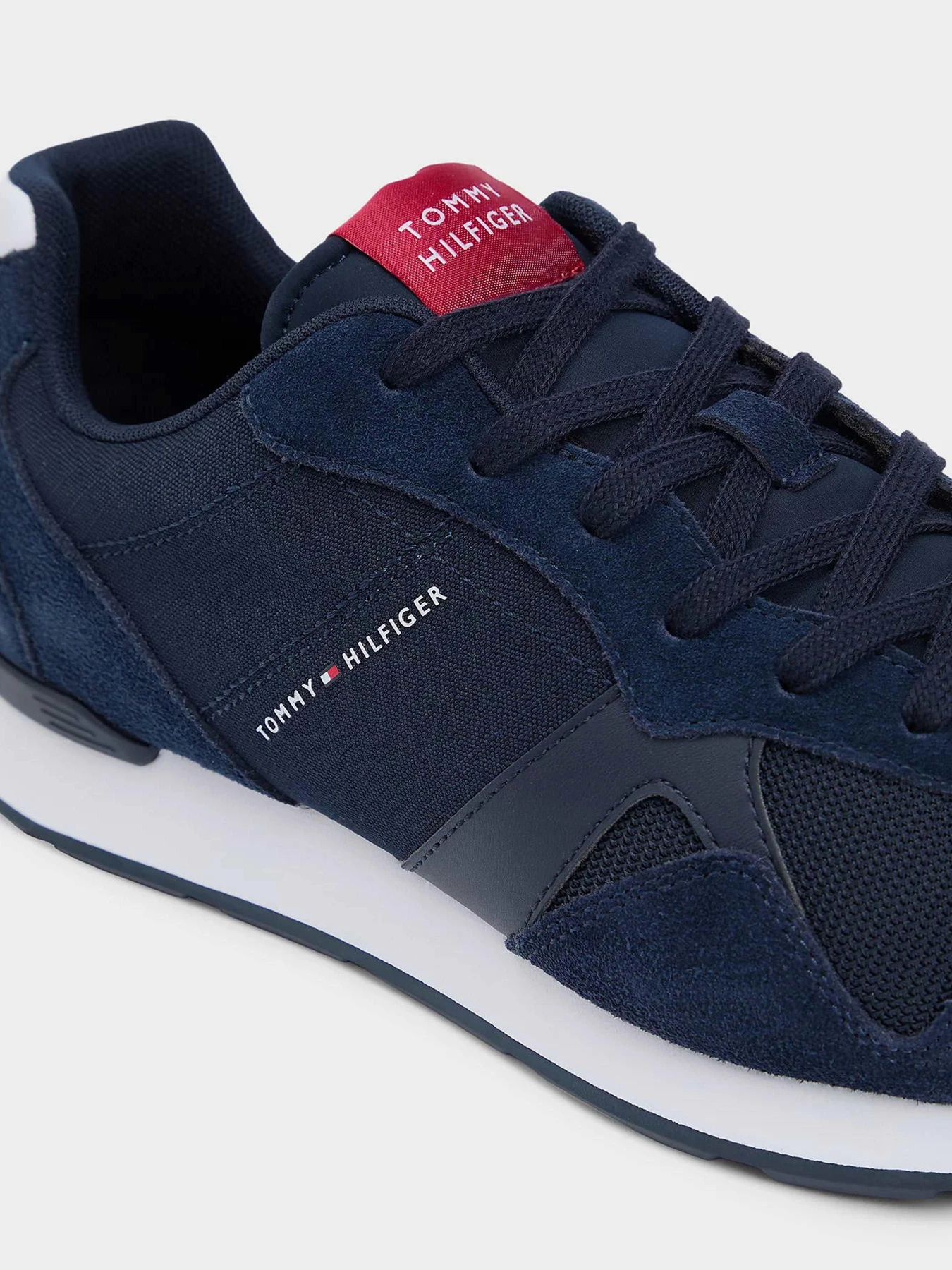 Кросівки Tommy Hilfiger MAXLITE MIX модель FM0FM05830-DW5 Фото