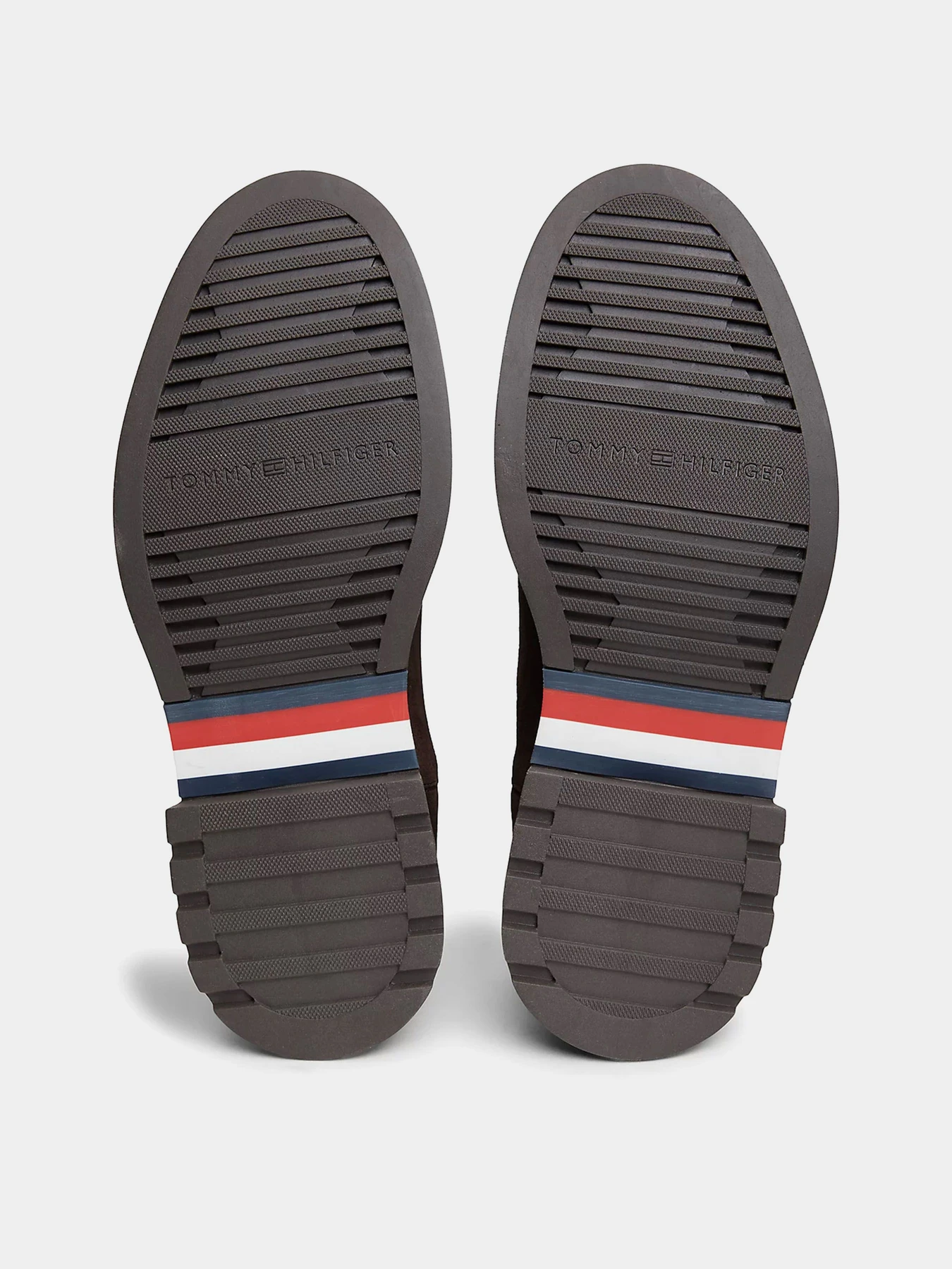 Ботинки и сапоги Tommy Hilfiger CORPORATE CASUAL SUEDE CHELSEA модель FM0FM05952-GT6 Фото