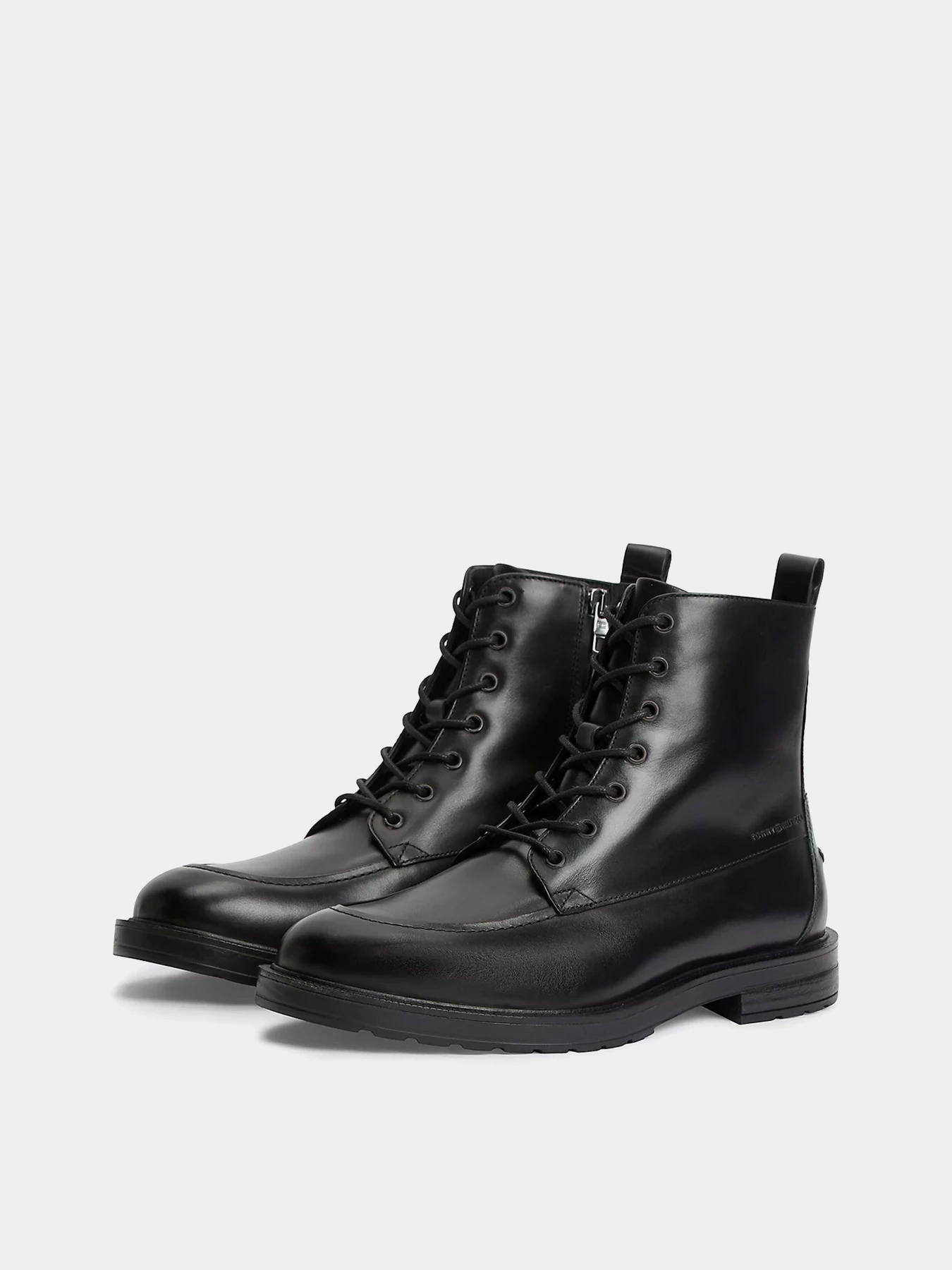 Ботинки и сапоги Tommy Hilfiger CLEATED HILFIGER BRUSH WL BOOT модель FM0FM05963-BDS Фото
