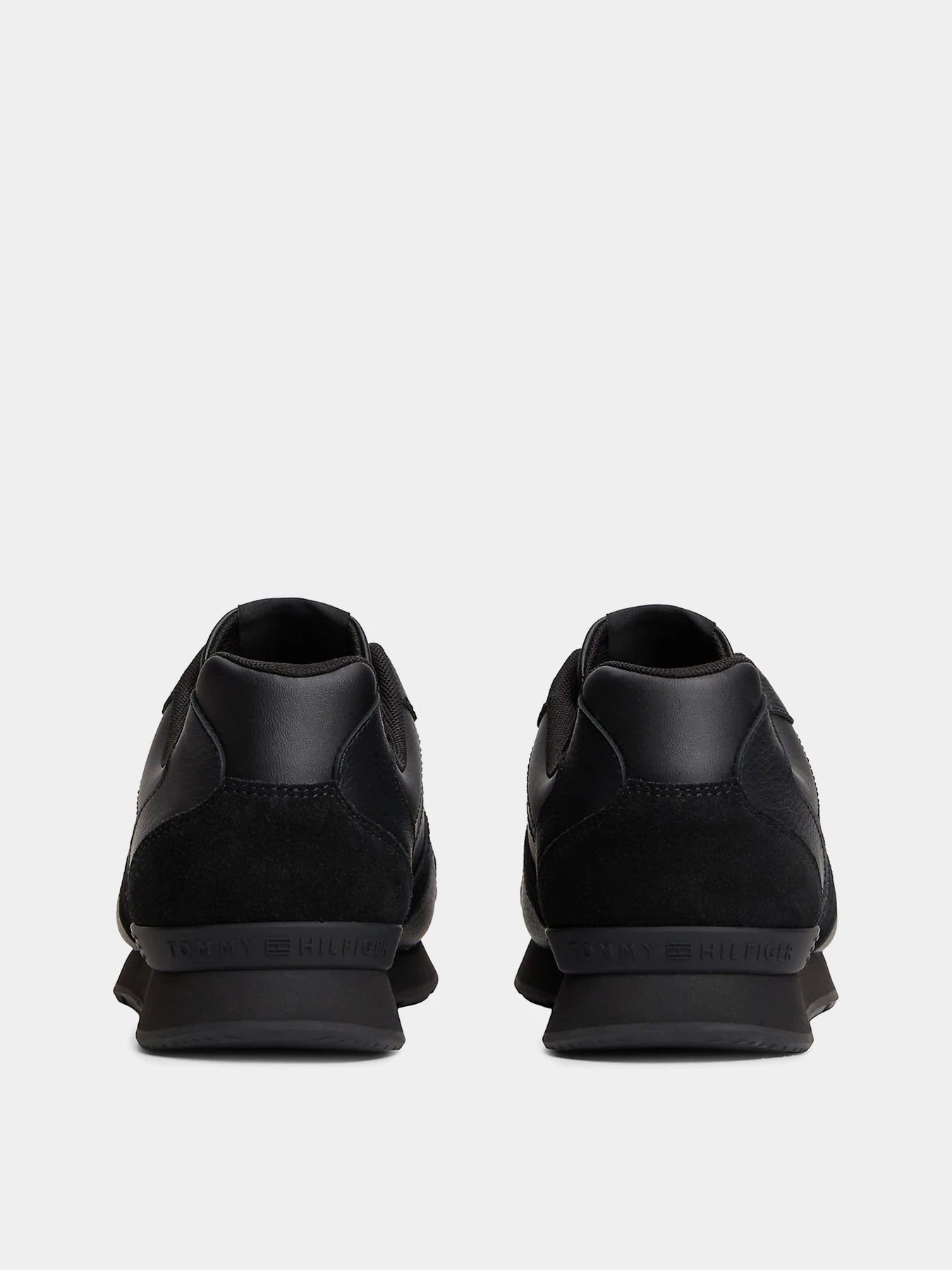 Кросівки Tommy Hilfiger T HILFIGER CORE LTH RUNNER модель FM0FM06002-BDS Фото
