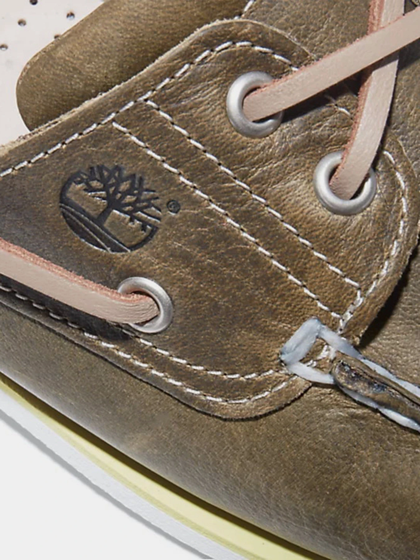 Слипоны и мокасины Timberland Classic Boat 2 Eye модель TB0A418HBW0 Слипоны и мокасины Timberland Classic Boat 2 Eye модель TB0A418HBW0 Фото