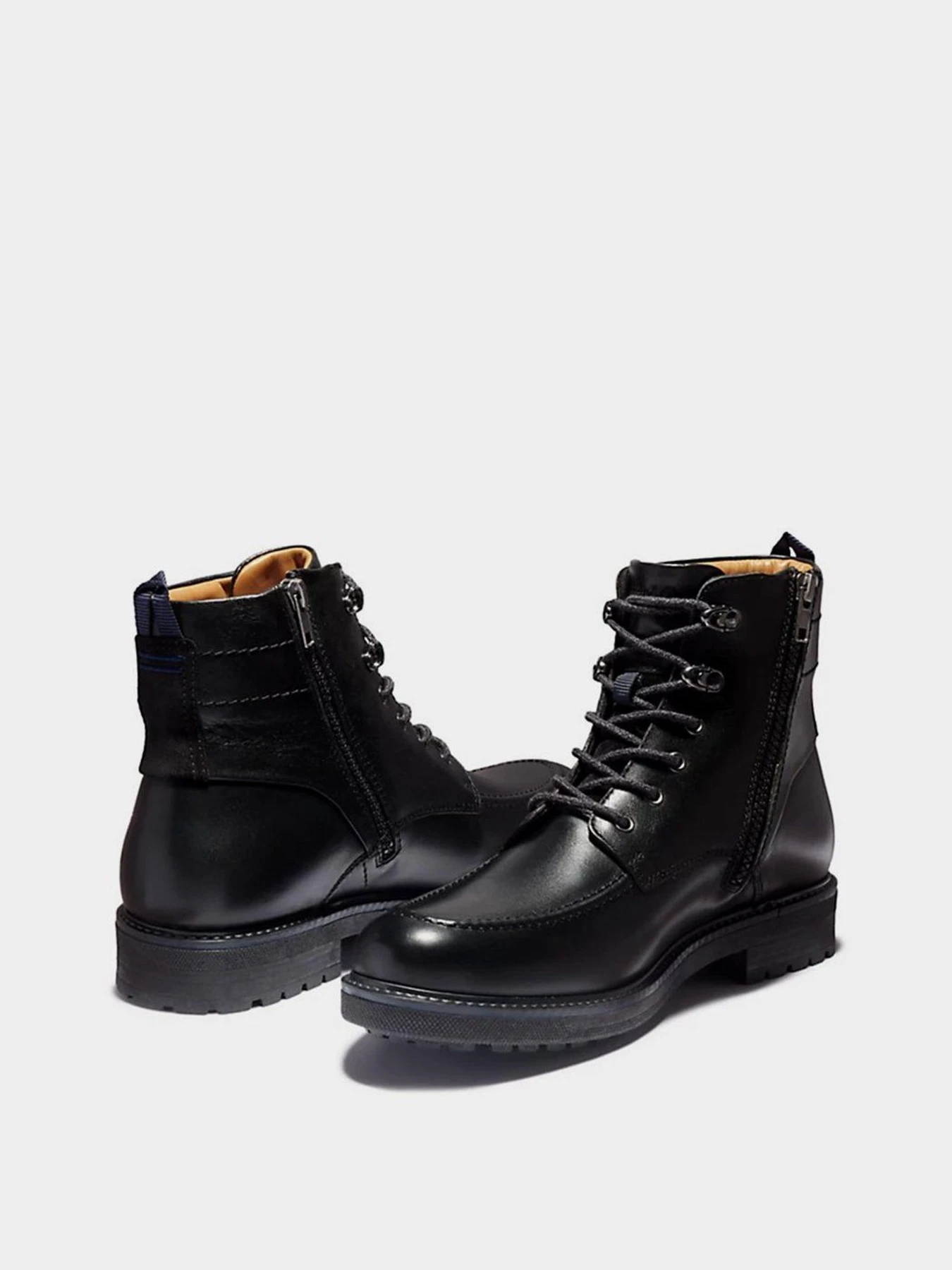 Ботинки и сапоги Timberland Oakrock модель TB0A2KBC001 Ботинки и сапоги Timberland Oakrock модель TB0A2KBC001 Фото
