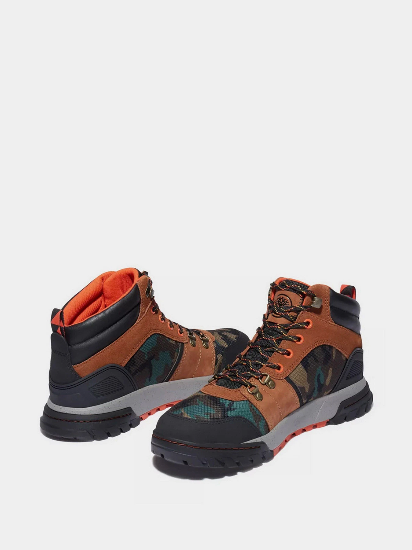 Ботинки и сапоги Timberland Boulder Trail Hiking модель TB0A2EM8245 Ботинки и сапоги Timberland Boulder Trail Hiking модель TB0A2EM8245 Фото