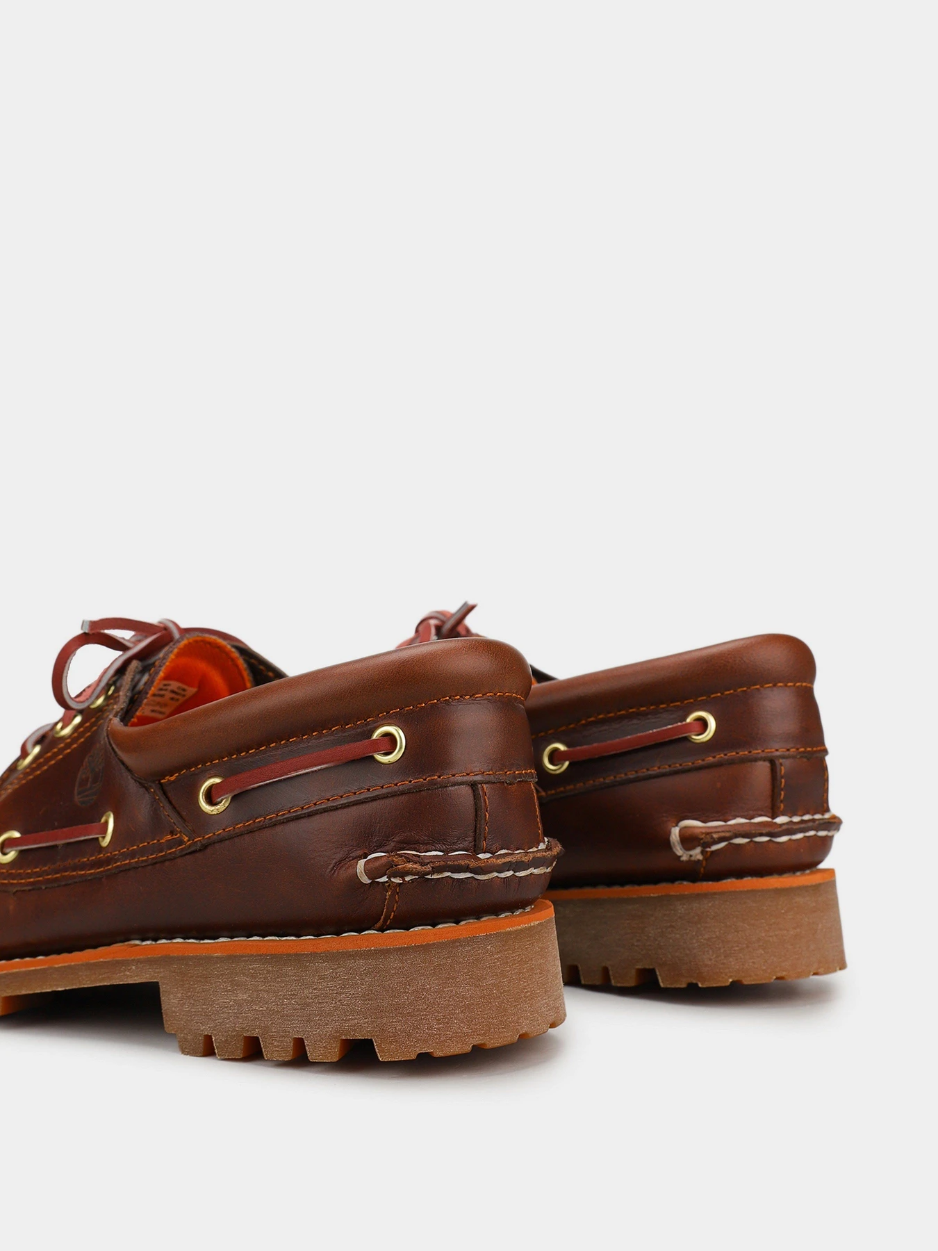 Слипоны и мокасины Timberland Classic 3 Eye Lug Brown модель TB06500A214 Фото