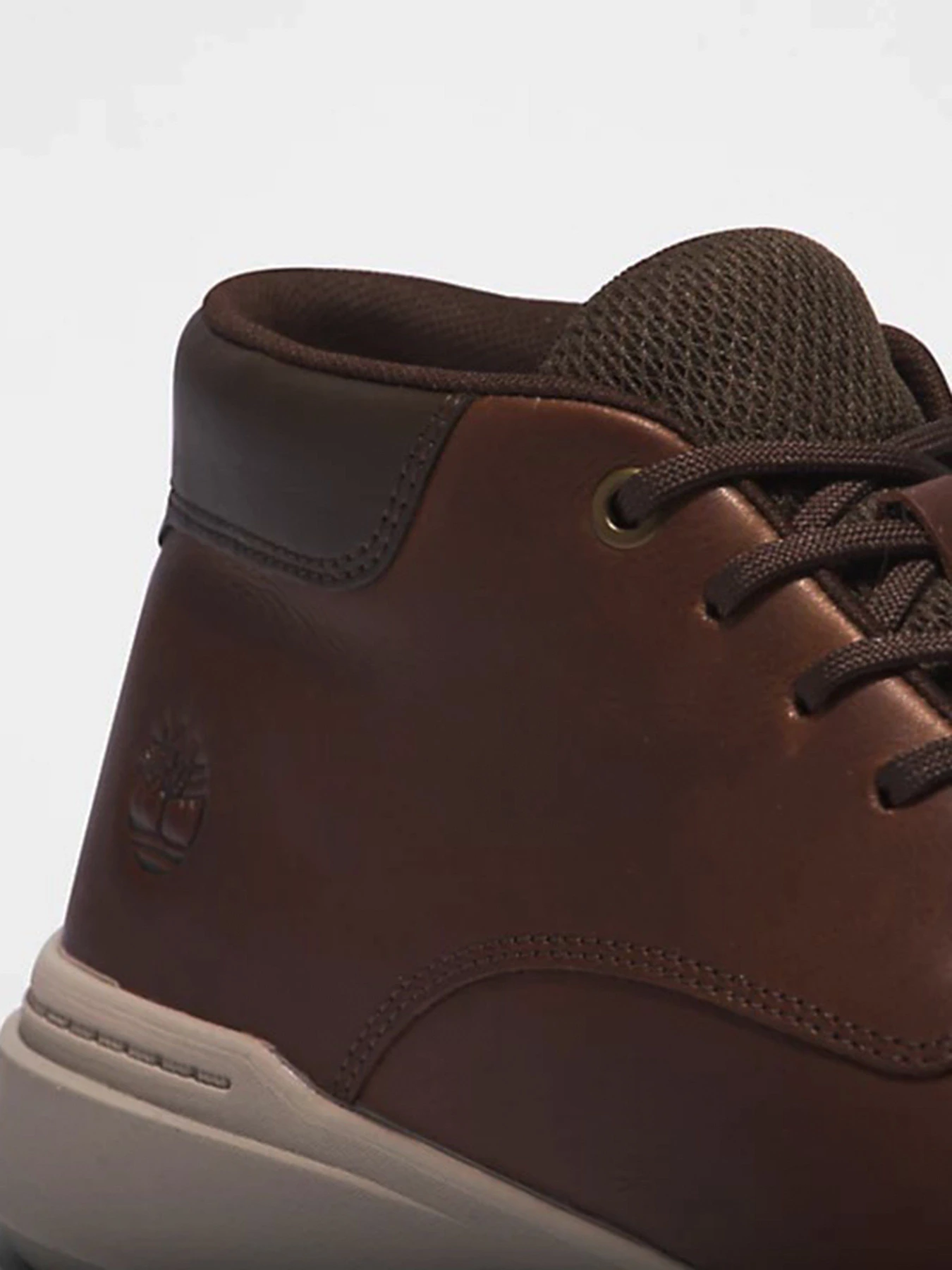 Черевики та чоботи Timberland Seneca Bay Lthr Chukka модель TB0A5UVN201 Черевики та чоботи Timberland Seneca Bay Lthr Chukka модель TB0A5UVN201 Фото