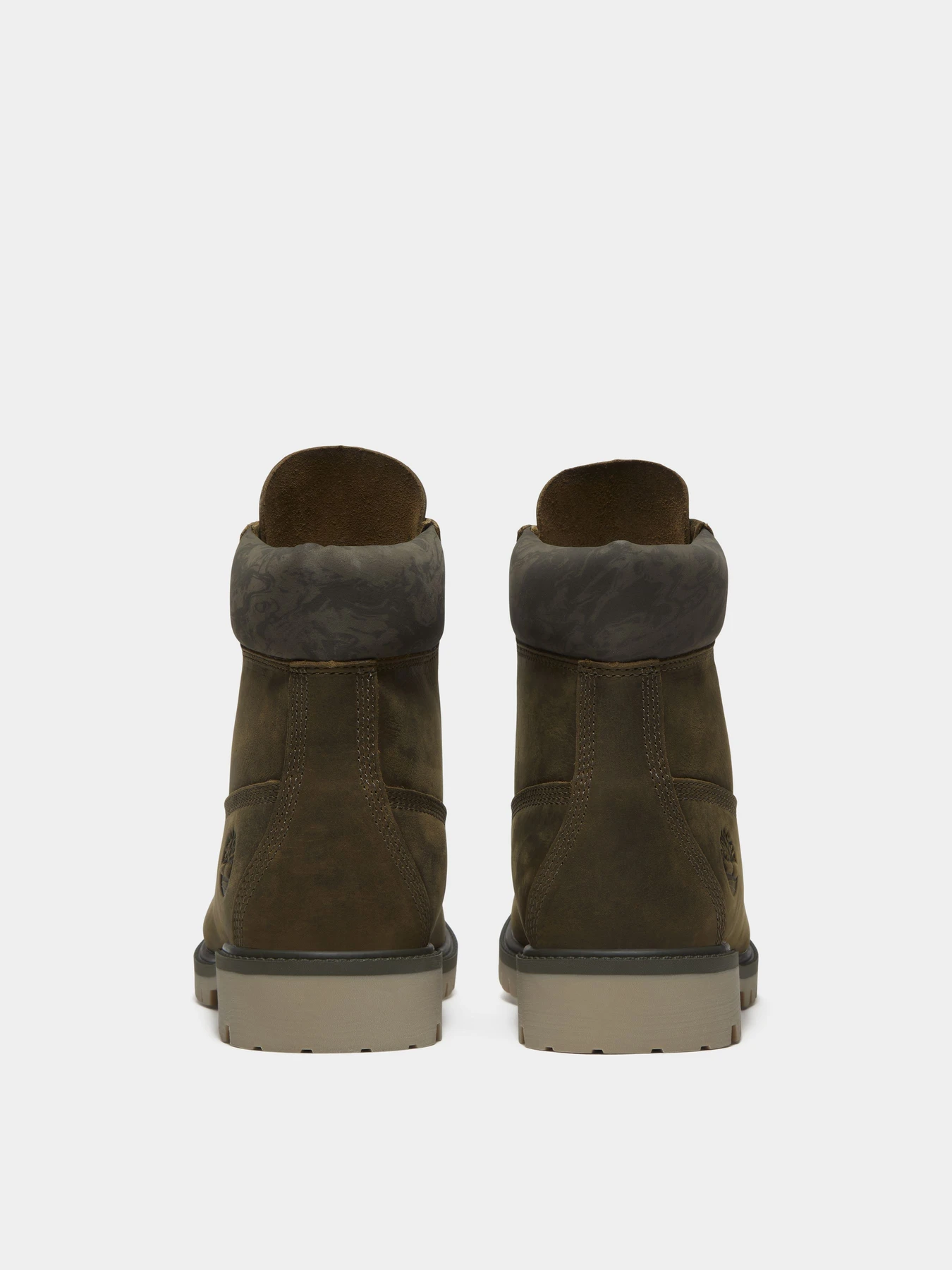 Ботинки и сапоги Timberland TIMBERLAND HERITAGE модель TB0A5RNWAKA Ботинки и сапоги Timberland TIMBERLAND HERITAGE модель TB0A5RNWAKA Фото