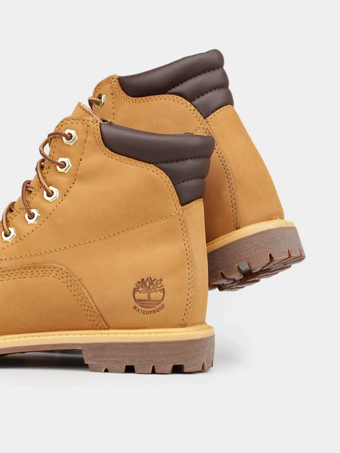 Ботинки и сапоги Timberland Waterville модель TB08168R231 Ботинки и сапоги Timberland Waterville модель TB08168R231 Фото