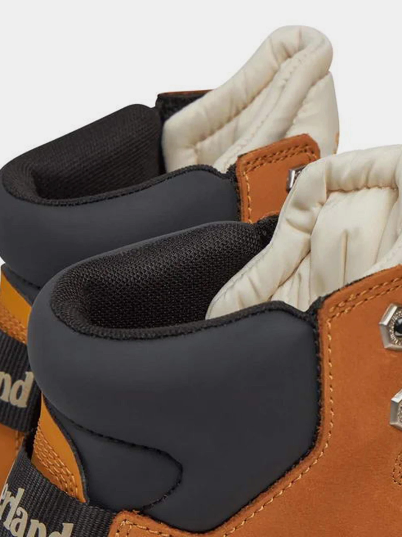 Черевики та чоботи Timberland Adley Way модель TB0A5XAV231 Черевики та чоботи Timberland Adley Way модель TB0A5XAV231 Фото