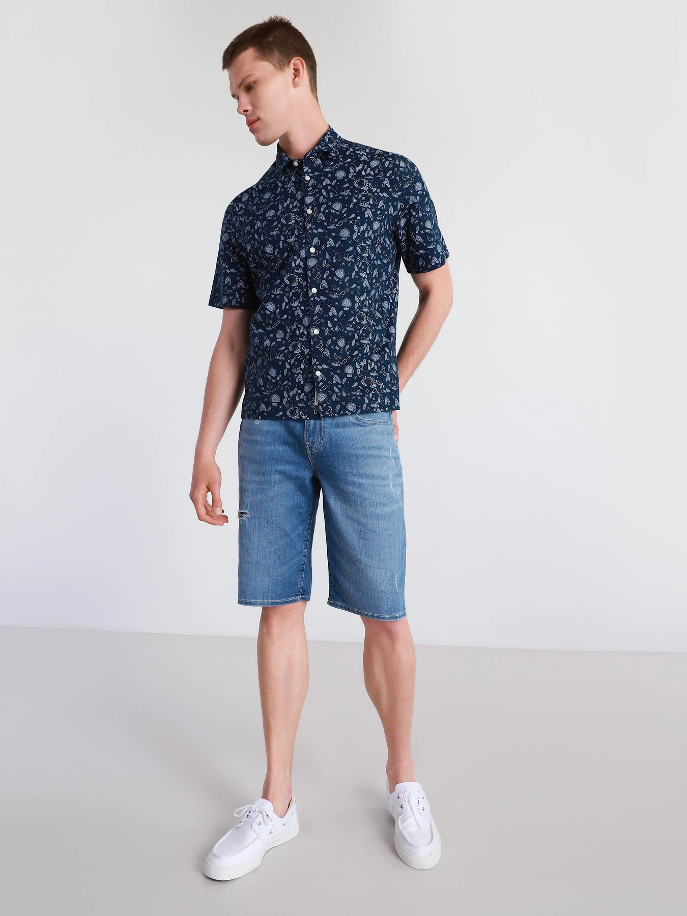 Шорты Timberland Canobie Lake Denim модель TB0A2DFBAS0 Шорты Timberland Canobie Lake Denim модель TB0A2DFBAS0 Фото