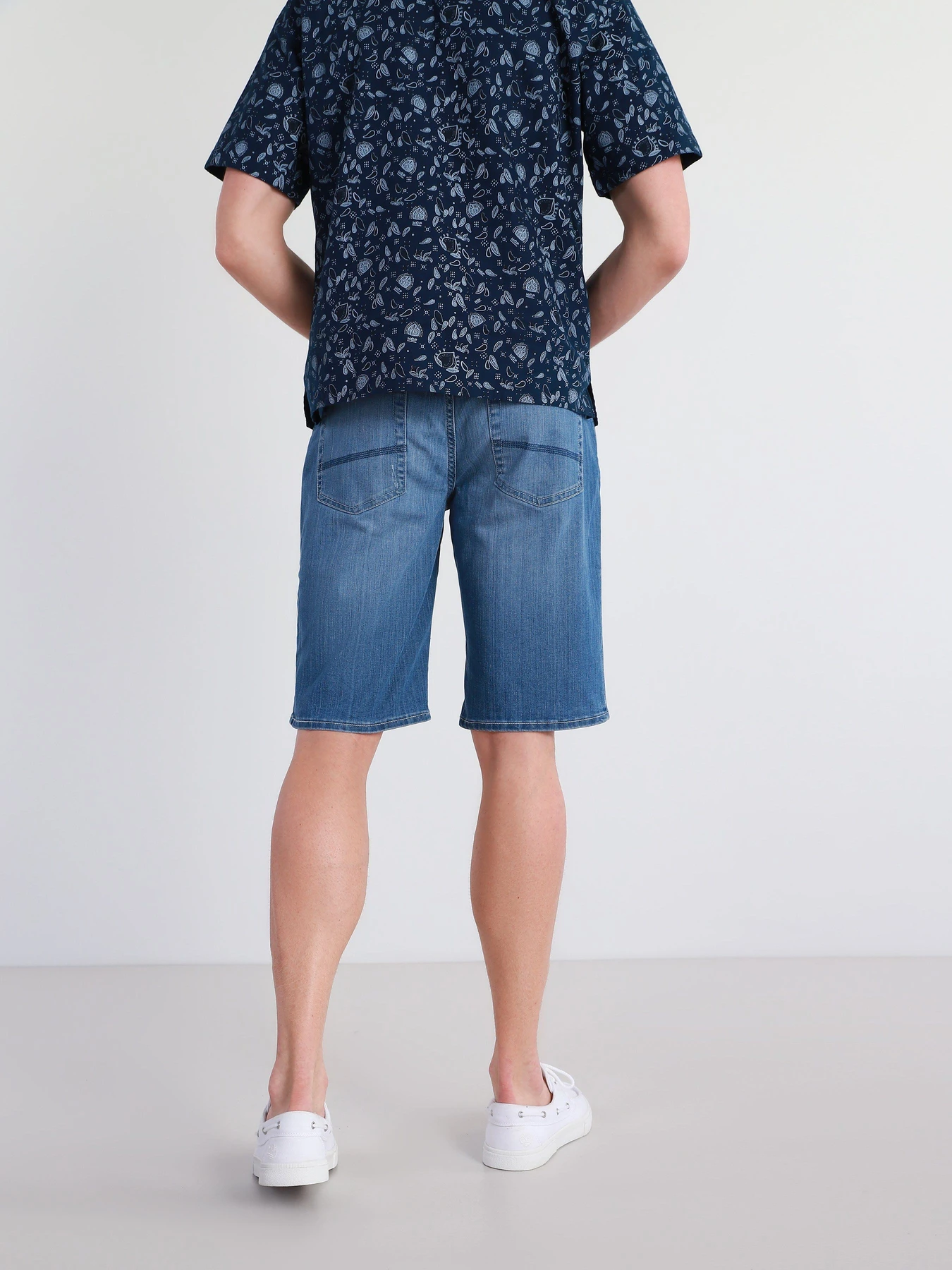 Шорты Timberland Canobie Lake Denim модель TB0A2DFBAS0 Шорты Timberland Canobie Lake Denim модель TB0A2DFBAS0 Фото