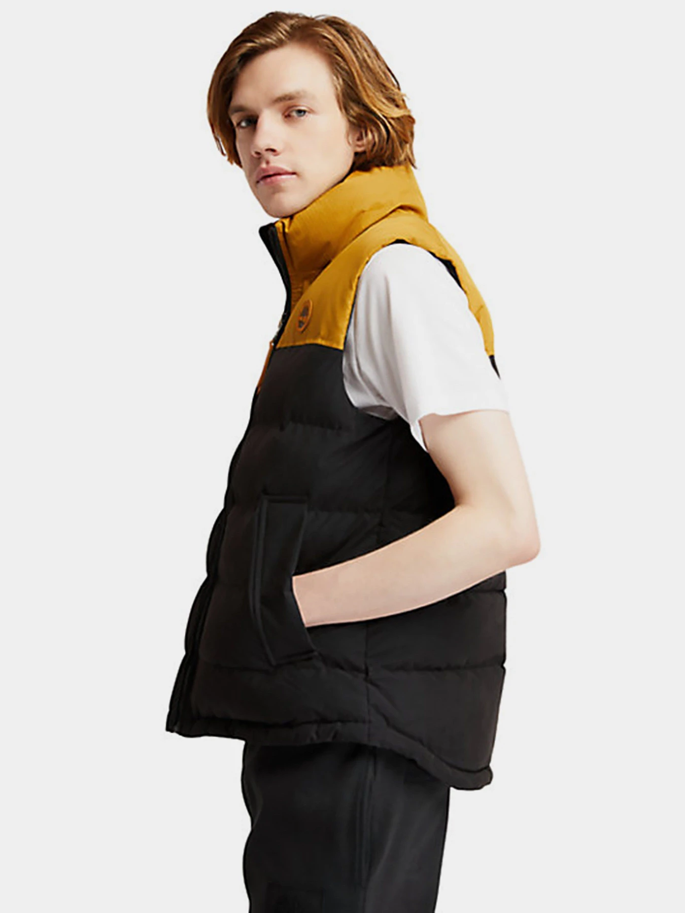 Куртки та дублянки Timberland Welch Mountain Puffer Vest модель TB0A22XMP57 Куртки та дублянки Timberland Welch Mountain Puffer Vest модель TB0A22XMP57 Фото
