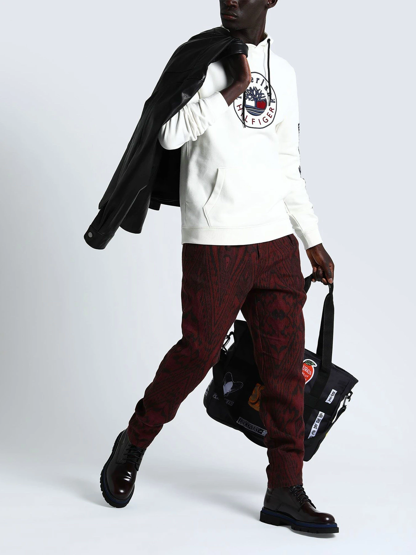 Худи и свитшоты Timberland x Tommy модель TB0A5U51CT1 Худи и свитшоты Timberland x Tommy модель TB0A5U51CT1 Фото